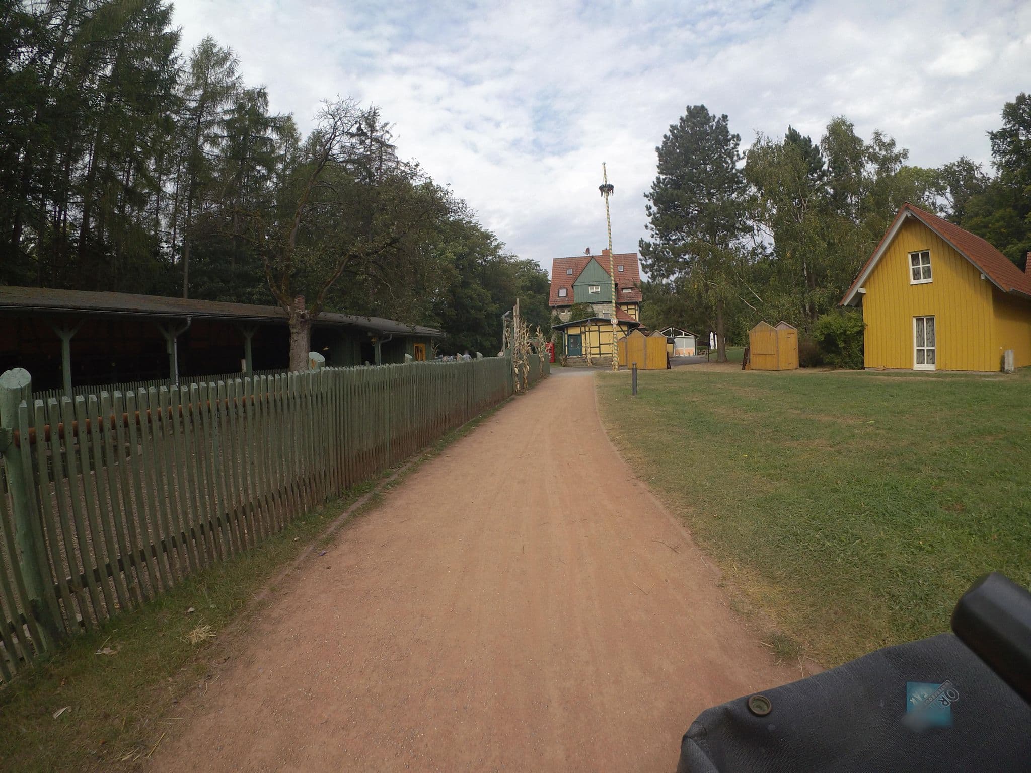 Street view near Ahorn, Heyerode — © marczoutendijk (CC BY-SA · Mapillary)
