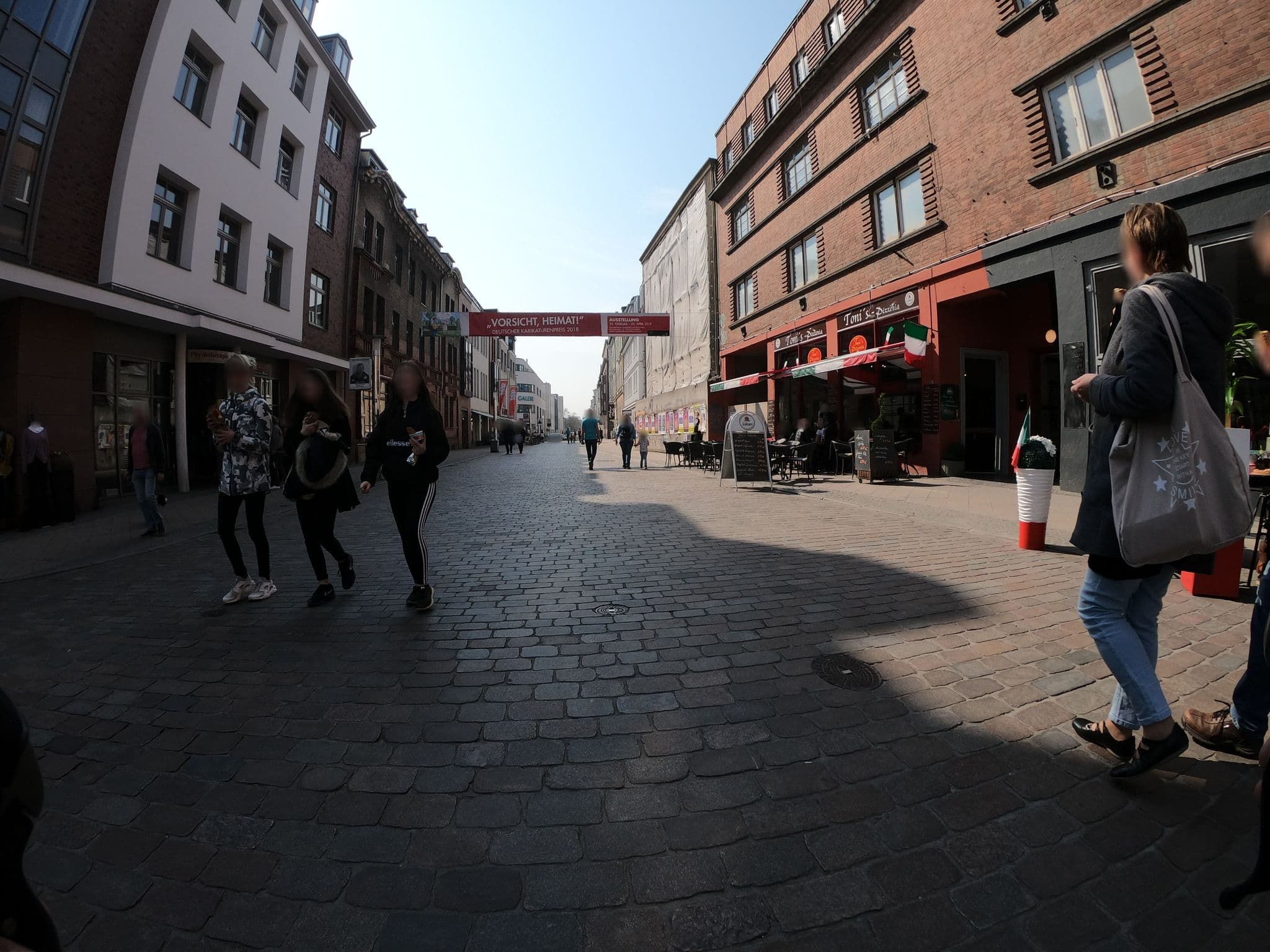 Street view near Boulevardhotel Schwerin, Schwerin — © tobiaso (CC BY-SA · Mapillary)