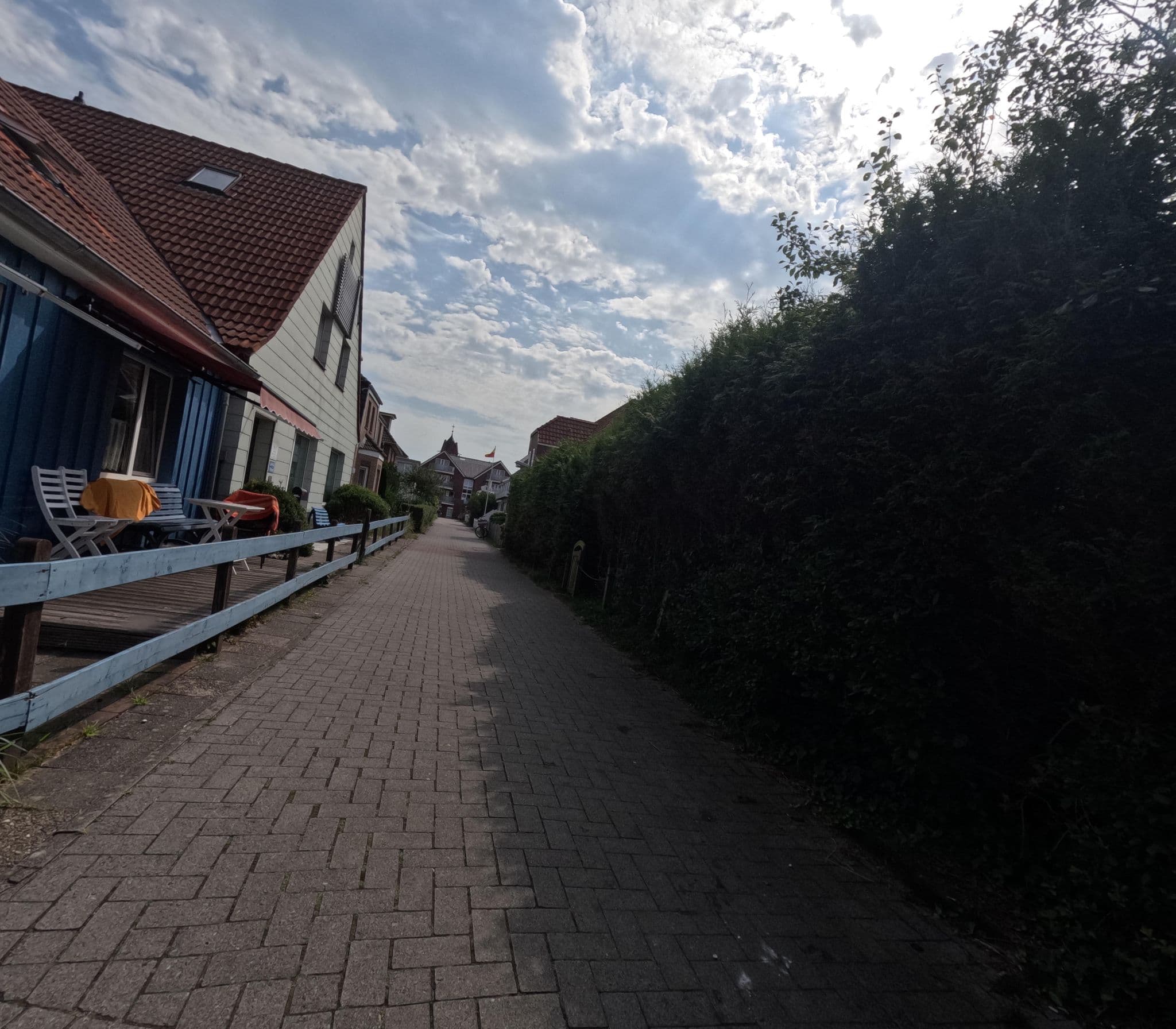Street view near Gästehaus Ulf Heyen, Langeoog — © rempshaener (CC BY-SA · Mapillary)
