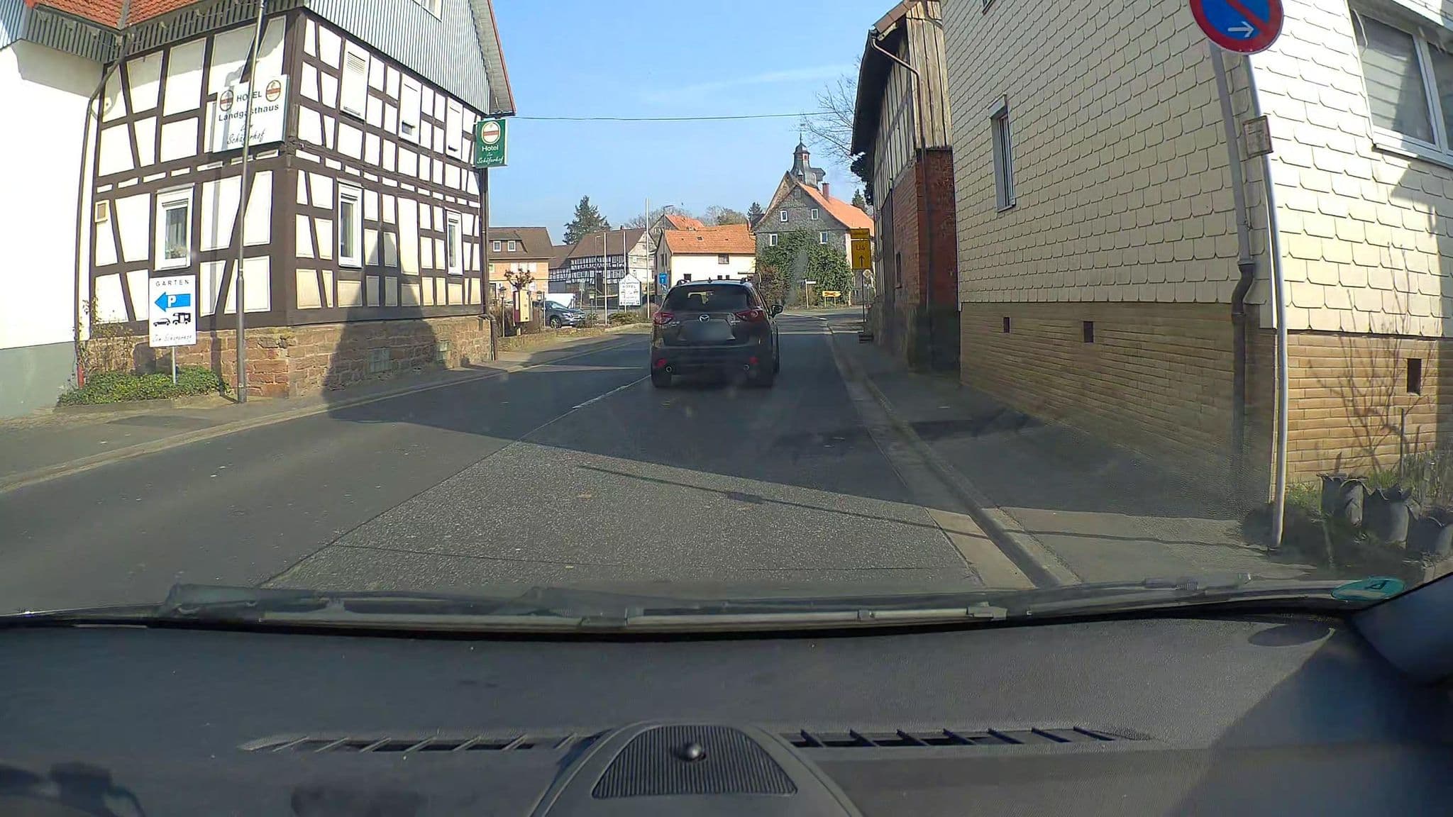 Street view near Hotel Zum Schäferhof, Alsfeld — © poxonline (CC BY-SA · Mapillary)
