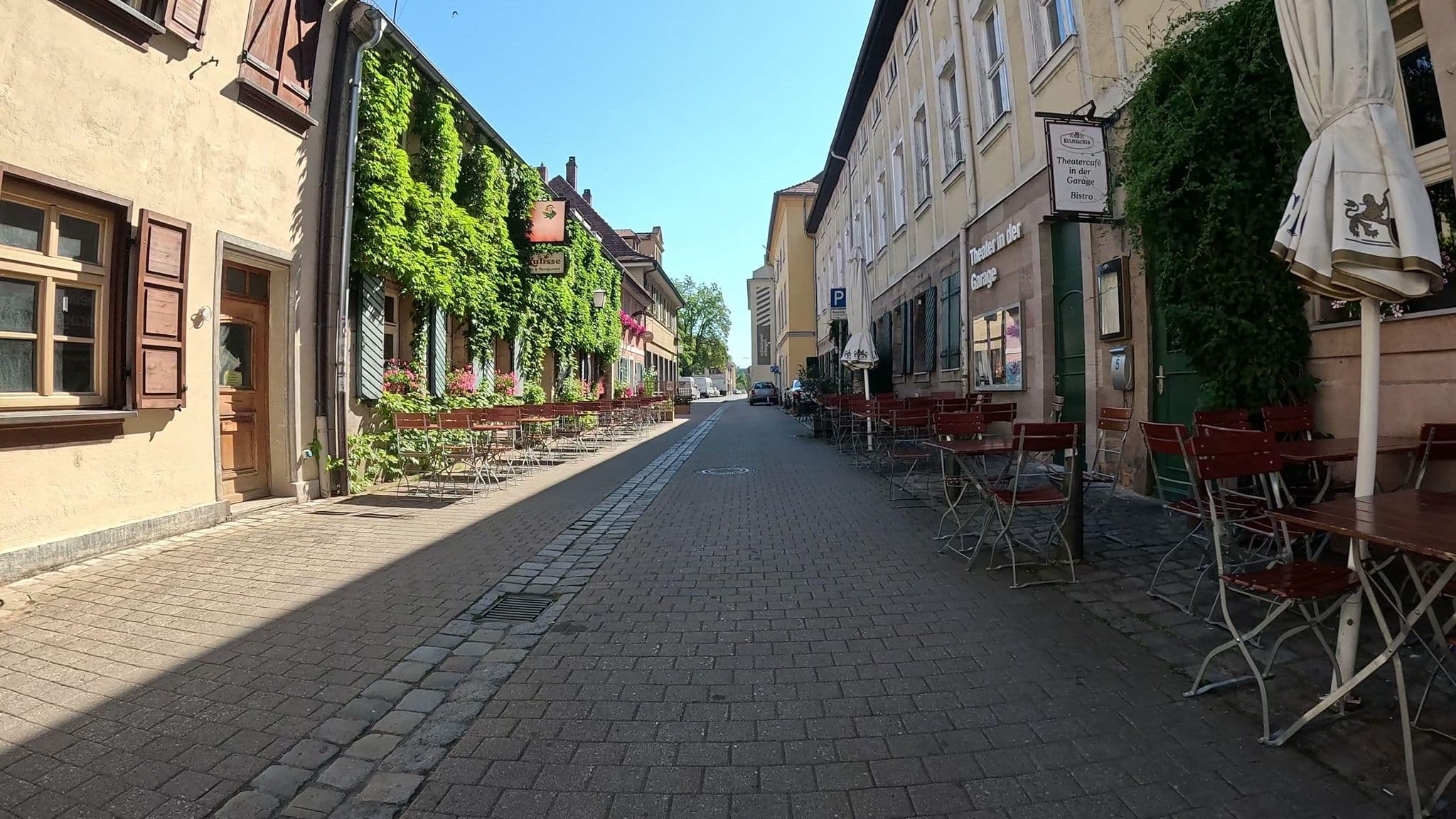 Street view near Hotelchen am Theater, Erlangen — © Felix23 (CC BY-SA · Mapillary)