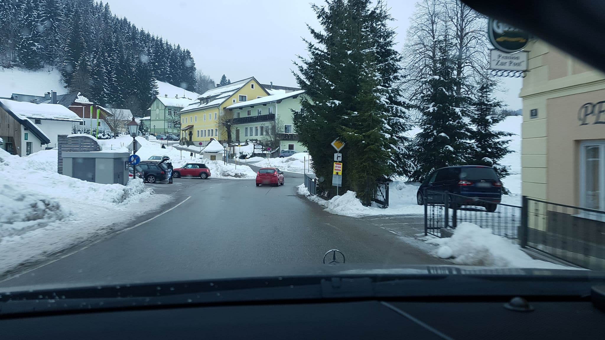 Street view near Gasthaus Post, Gaming — © richard546 (CC BY-SA · Mapillary)
