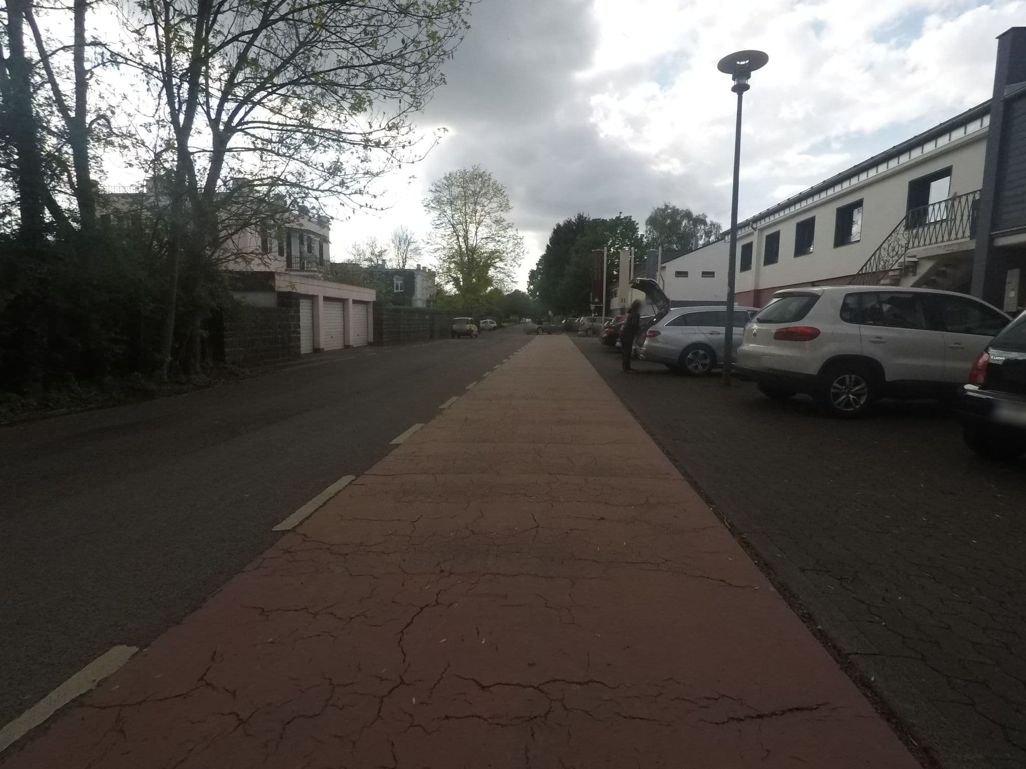 Street view near Hotel Haus Berger, Rodenkirchen — © mapiman (CC BY-SA · Mapillary)