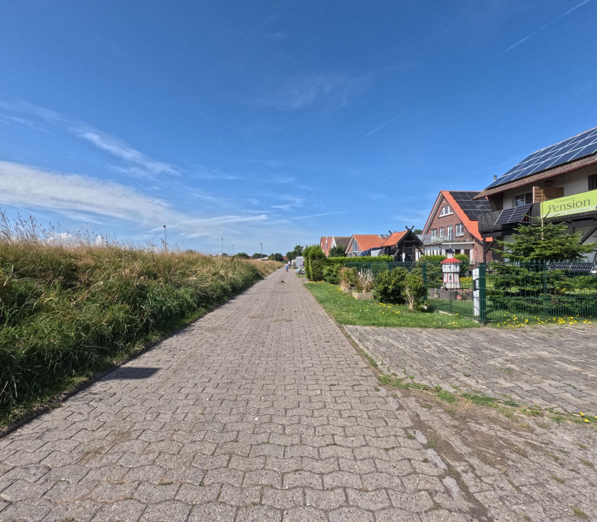 Street view near Pension Landhaus am Schniederdamm, Langeoog — © rempshaener (CC BY-SA · Mapillary)