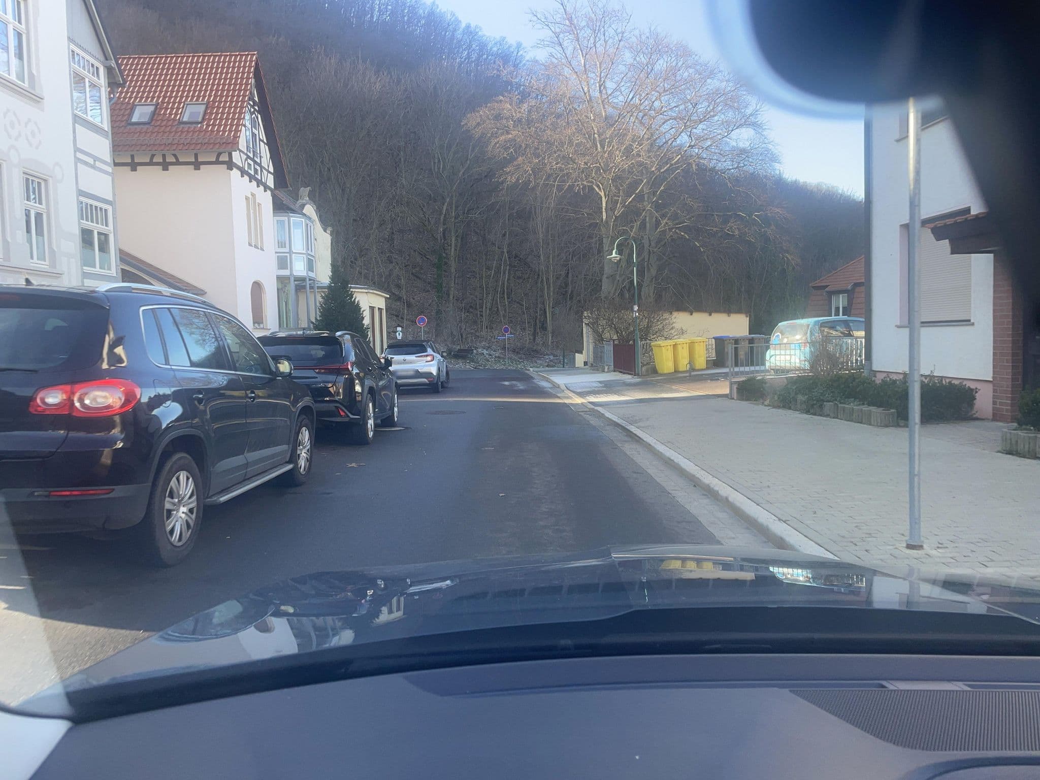 Street view near Villa Hanne, Thale — © surveyor99 (CC BY-SA · Mapillary)