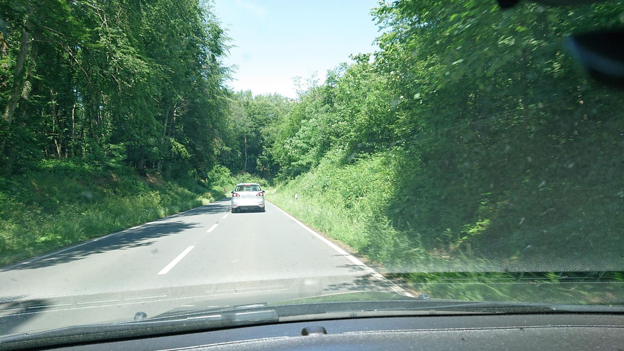 Street view near Aussichtsturm Börninghausen, Preußisch Oldendorf — © analuisa (CC BY-SA · Mapillary)