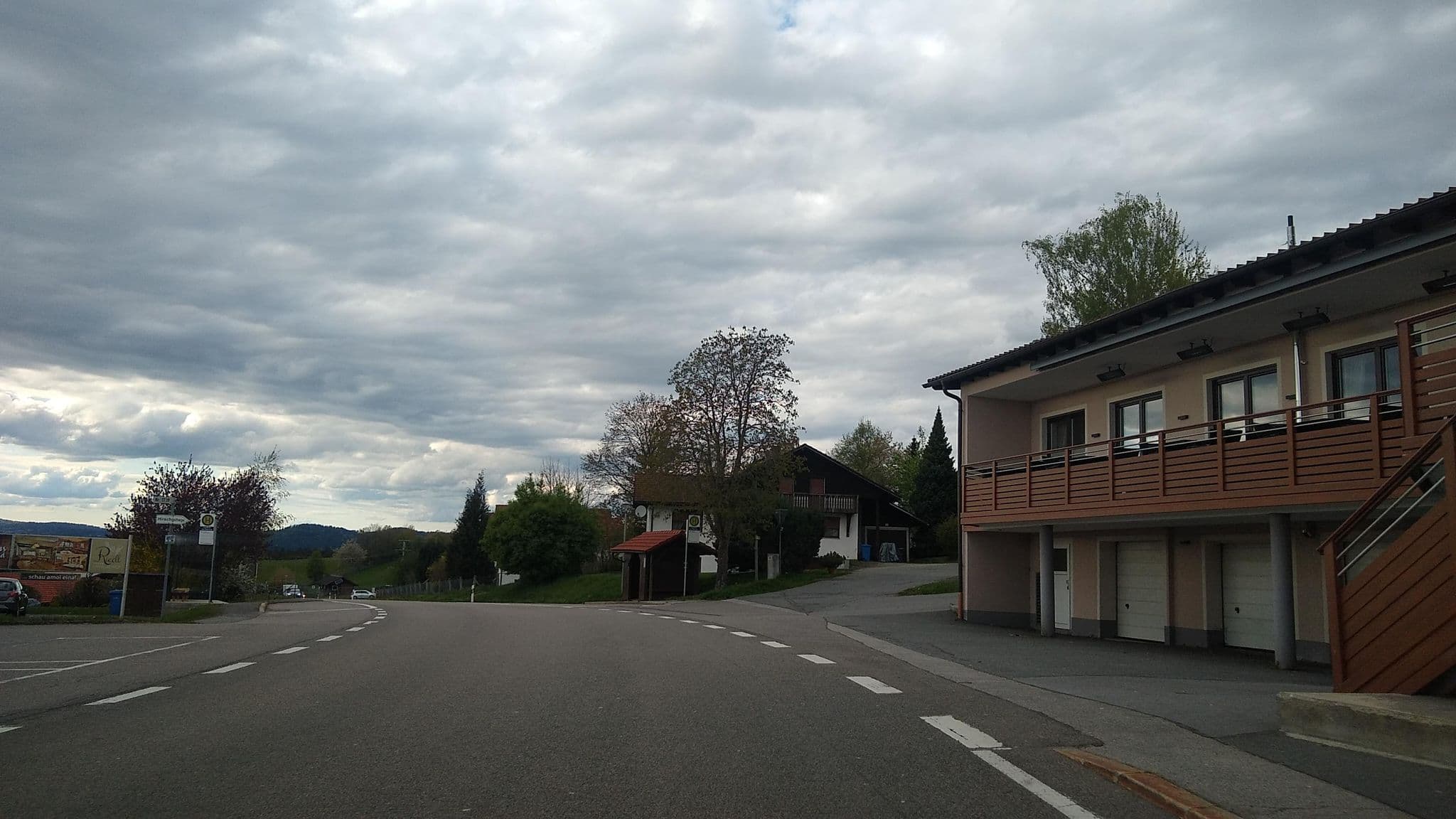 Street view near Gasthaus Riedl, Hohenau — © wegavision (CC BY-SA · Mapillary)