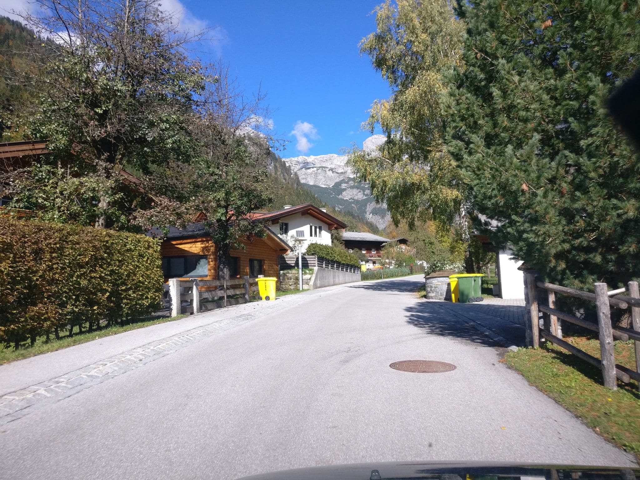 Street view near Landhaus Rohrmoser, Werfen — © map_hard (CC BY-SA · Mapillary)