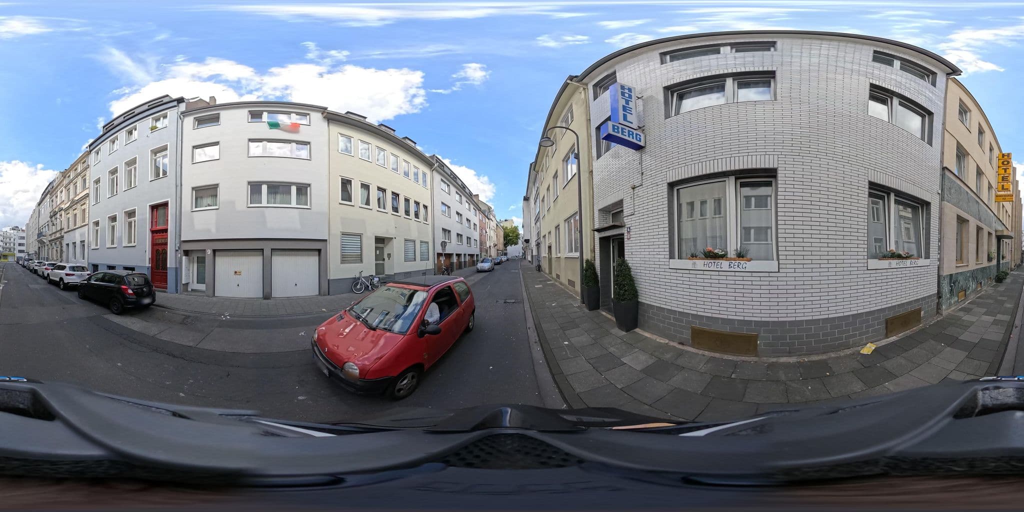 Street view near Hotel Berg, Altstadt Nord — © popball (CC BY-SA · Mapillary)