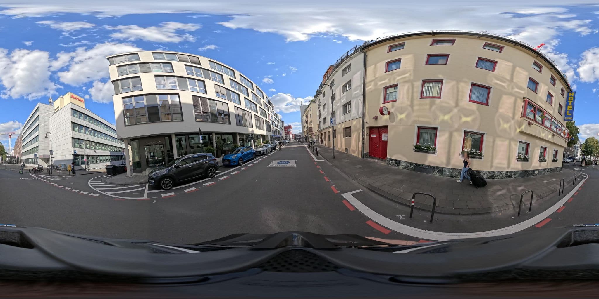Street view near Hotel Müller, Altstadt Nord — © popball (CC BY-SA · Mapillary)