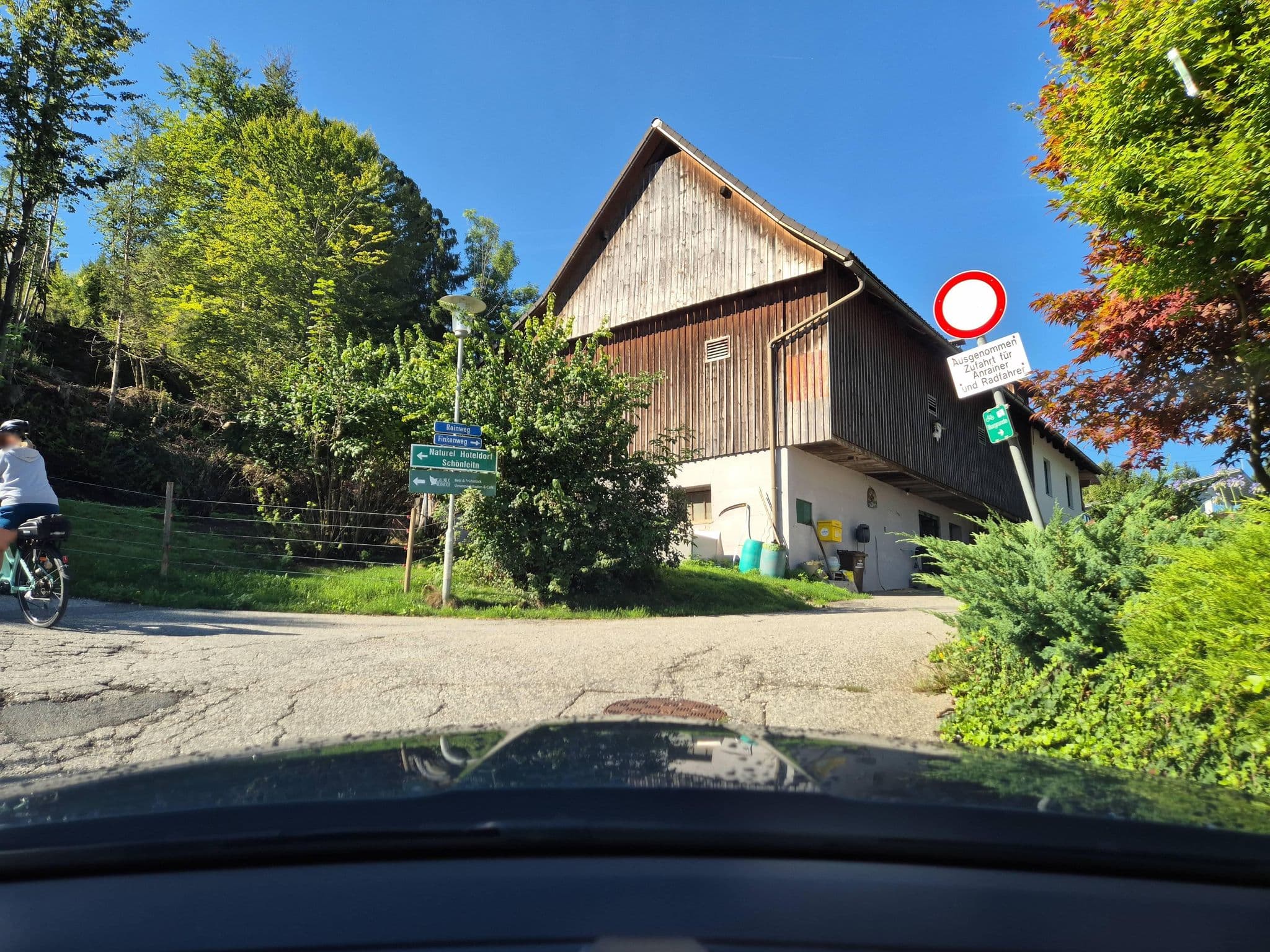 Street view near Pension Preschern, Faak am See — © schermy_at (CC BY-SA · Mapillary)