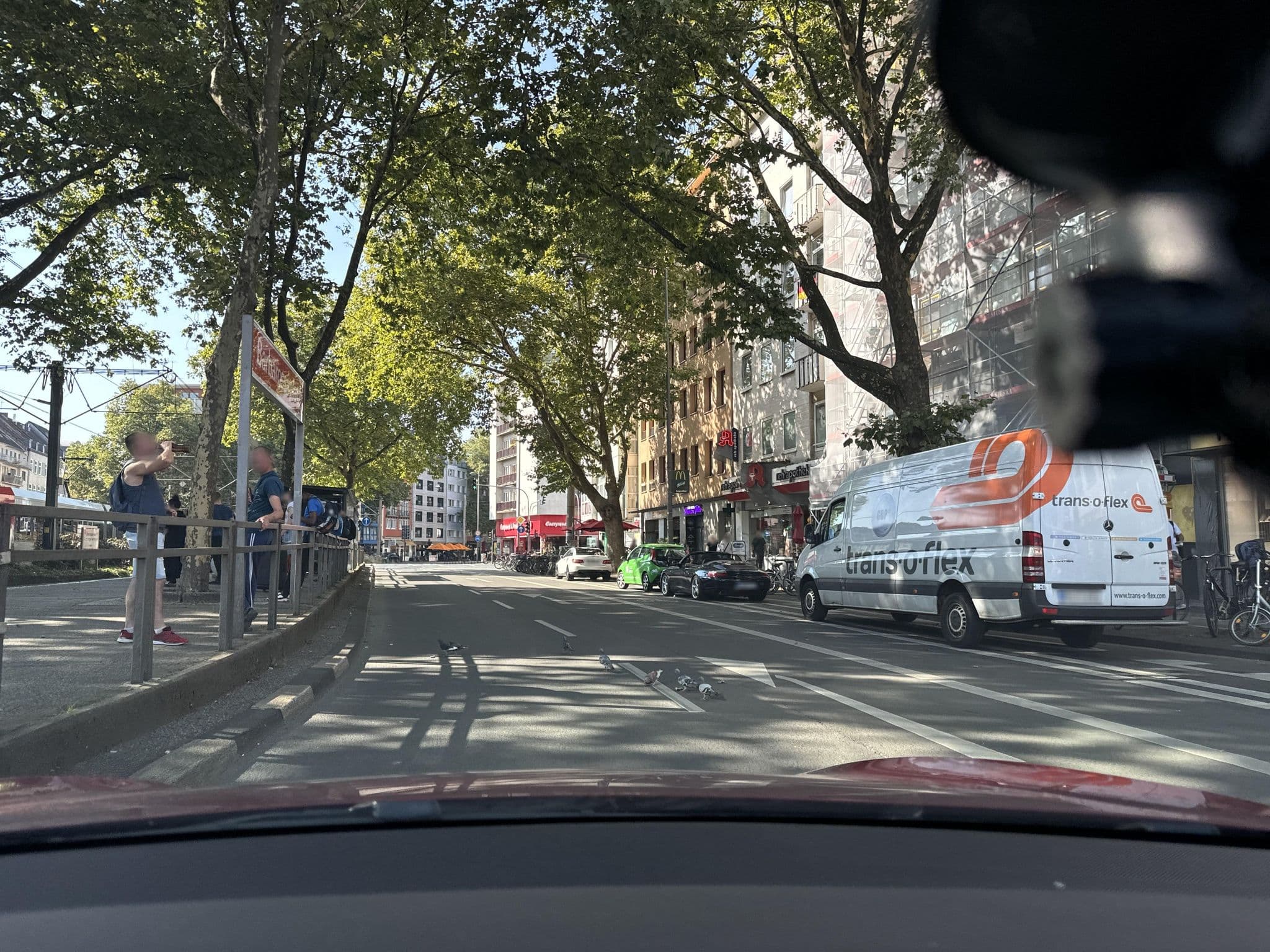 Street view near Nuno Hotel Köln City, Neustadt/Süd — © maxd (CC BY-SA · Mapillary)