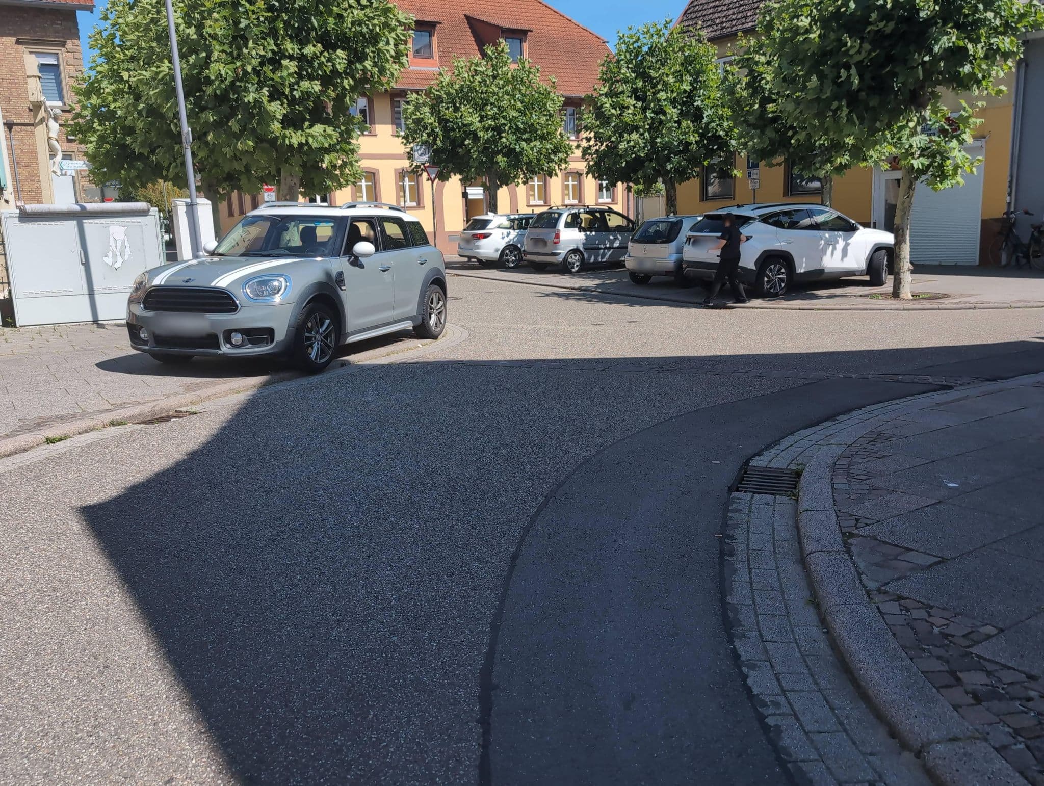 Street view near Waibstadter Hof, Waibstadt — © PixelusPro8 (CC BY-SA · Mapillary)