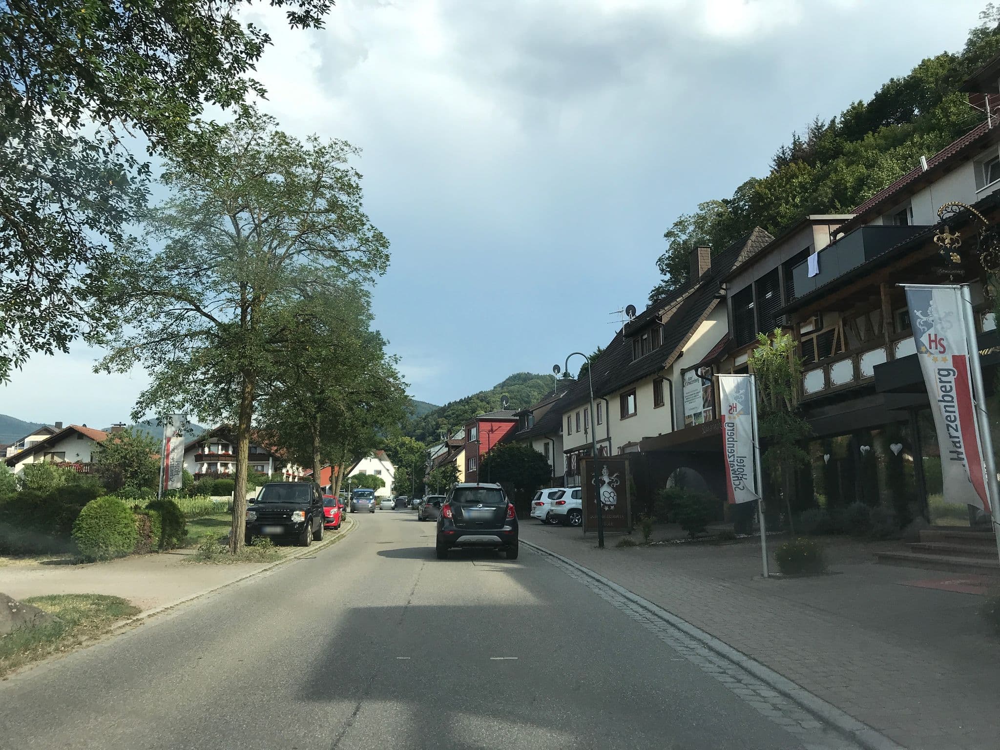 Street view near Schwarzenberg, Denzlingen — © tbkrtz (CC BY-SA · Mapillary)