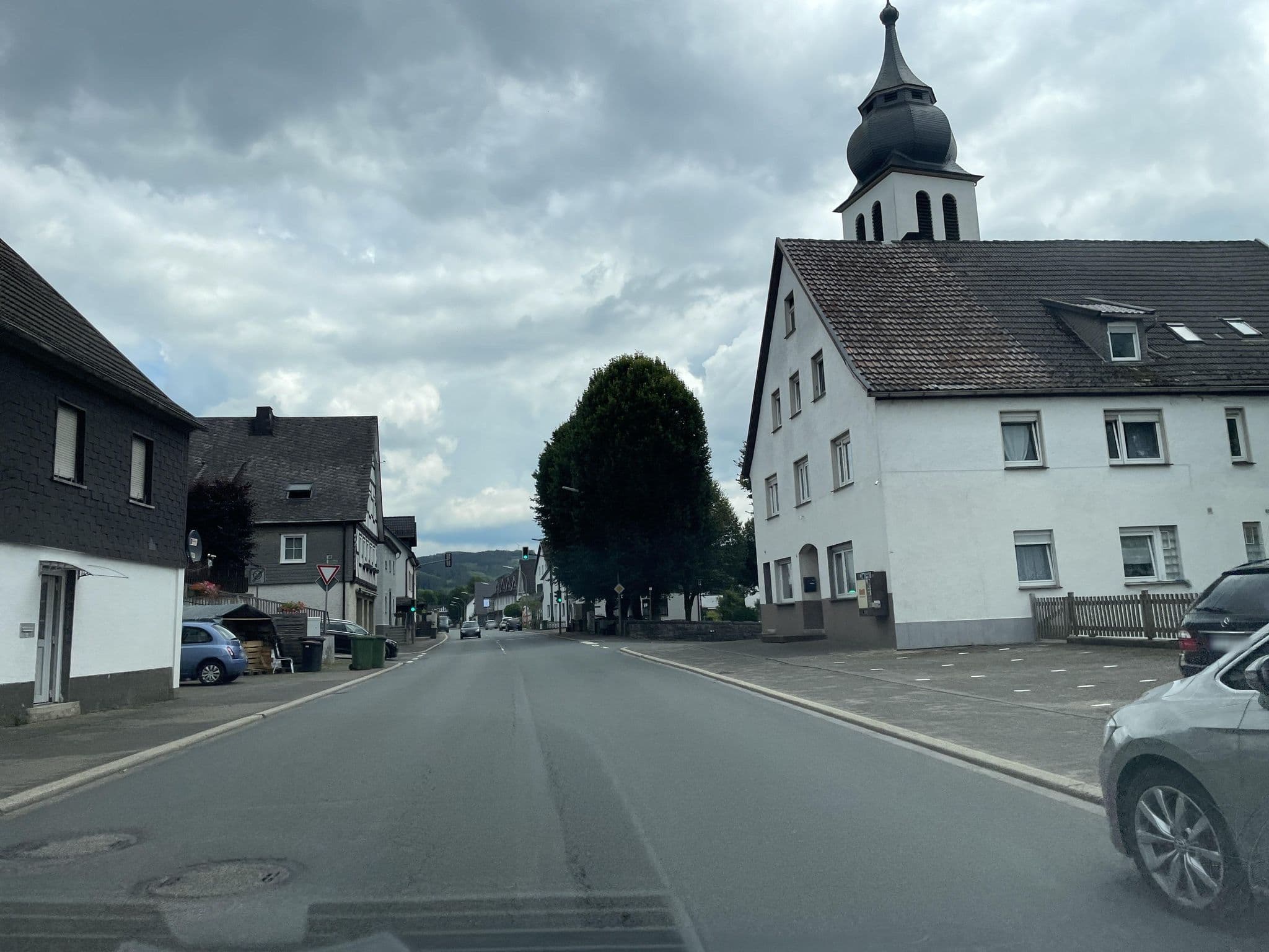 Street view near Esloher Apartment, Fretter — © baldur80 (CC BY-SA · Mapillary)
