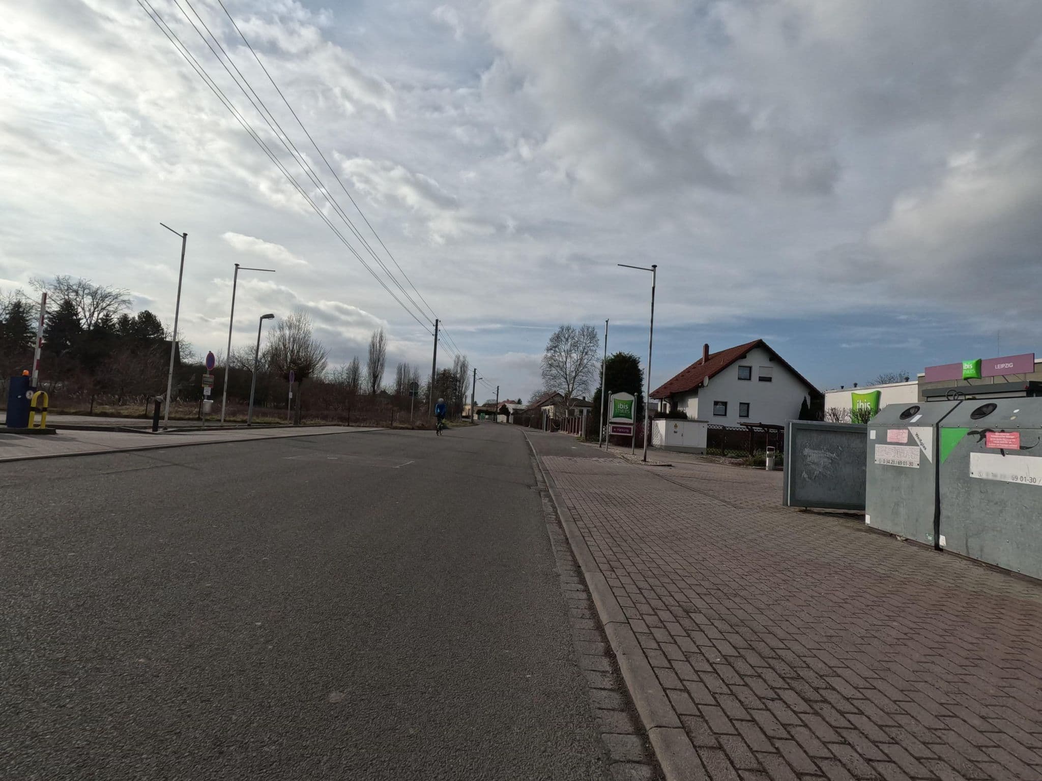 Street view near ibis Styles Leipzig, Breitenfeld — © kopra (CC BY-SA · Mapillary)