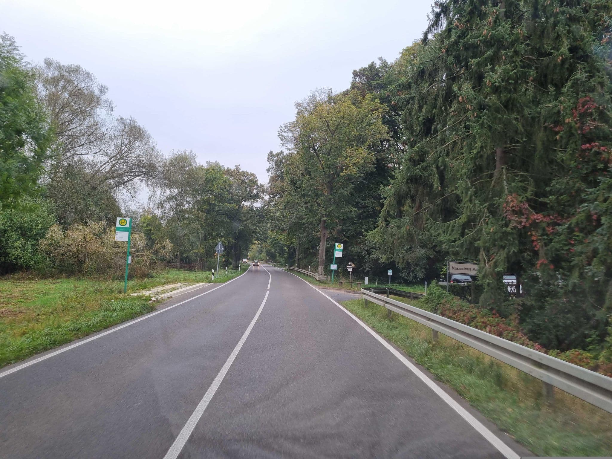 Street view near Kleines Gästehaus, Bad Freienwalde — © dsmm (CC BY-SA · Mapillary)