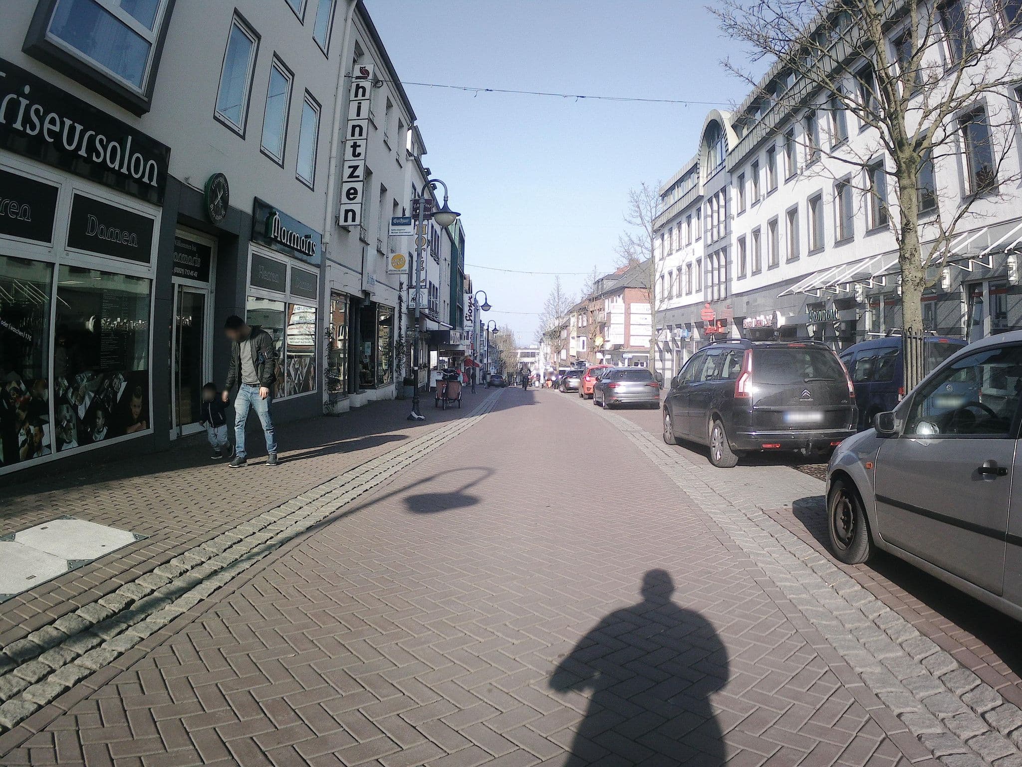 Street view near Hotel-Restaurant Zur Post, Kleve — © helfrich (CC BY-SA · Mapillary)