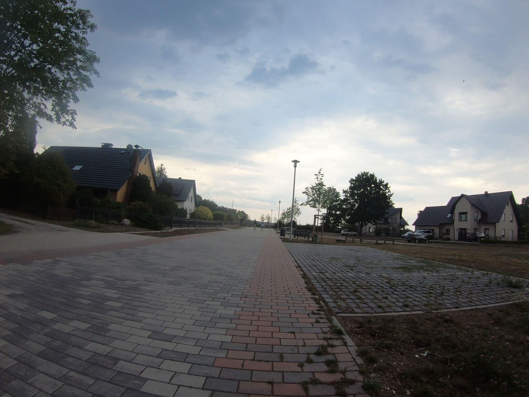 Street view near Privatzimmer und Ferienwohnungen Wöckener, Sassenburg — © m4p1ll4ry (CC BY-SA · Mapillary)