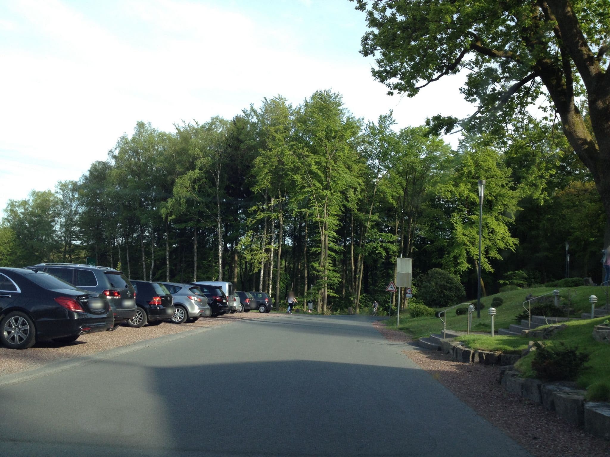 Street view near Rodelhaus, Neheim — © nicolaus1977 (CC BY-SA · Mapillary)