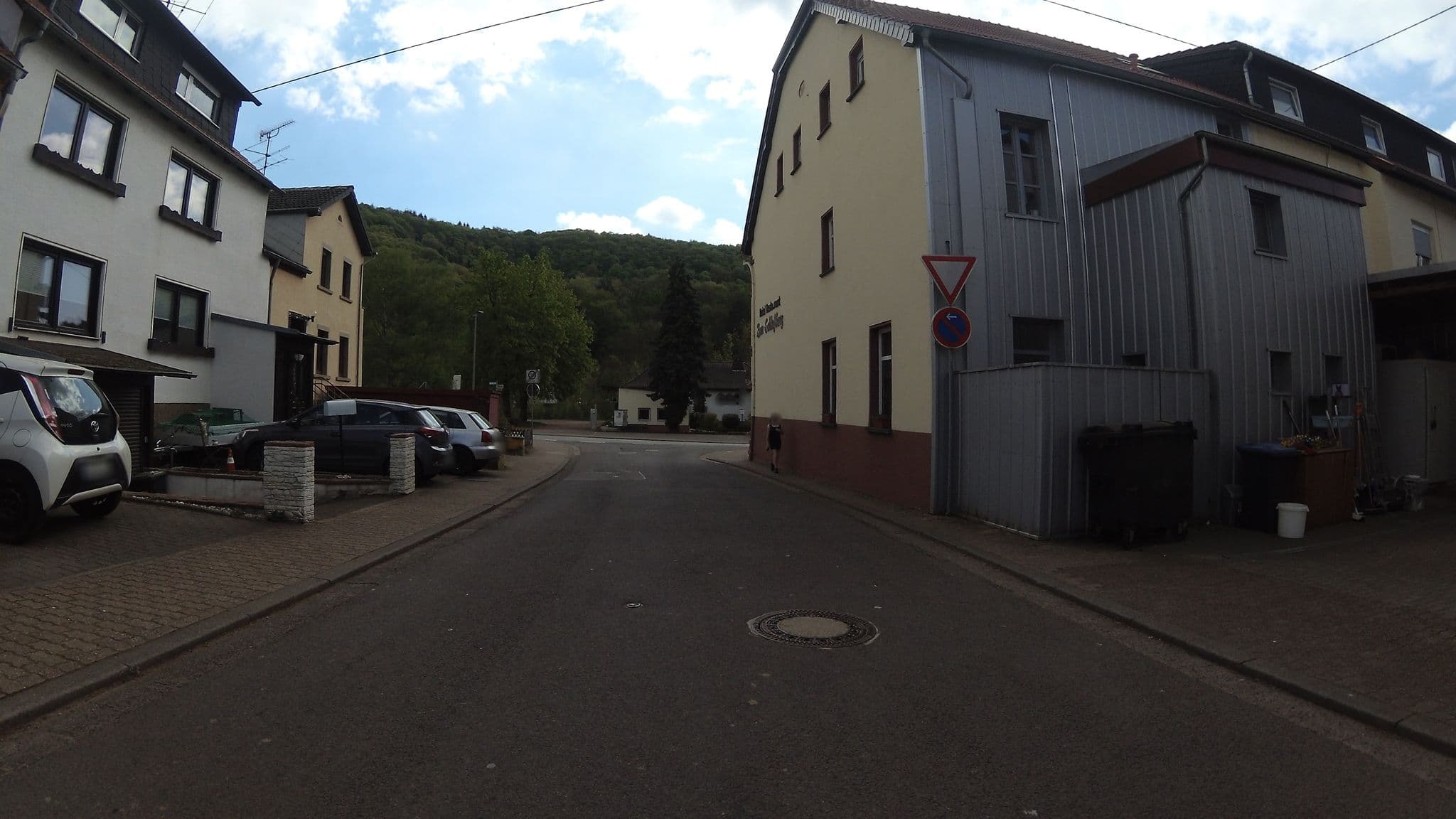 Street view near Zum Schloßberg, Wadern — © teddy73 (CC BY-SA · Mapillary)