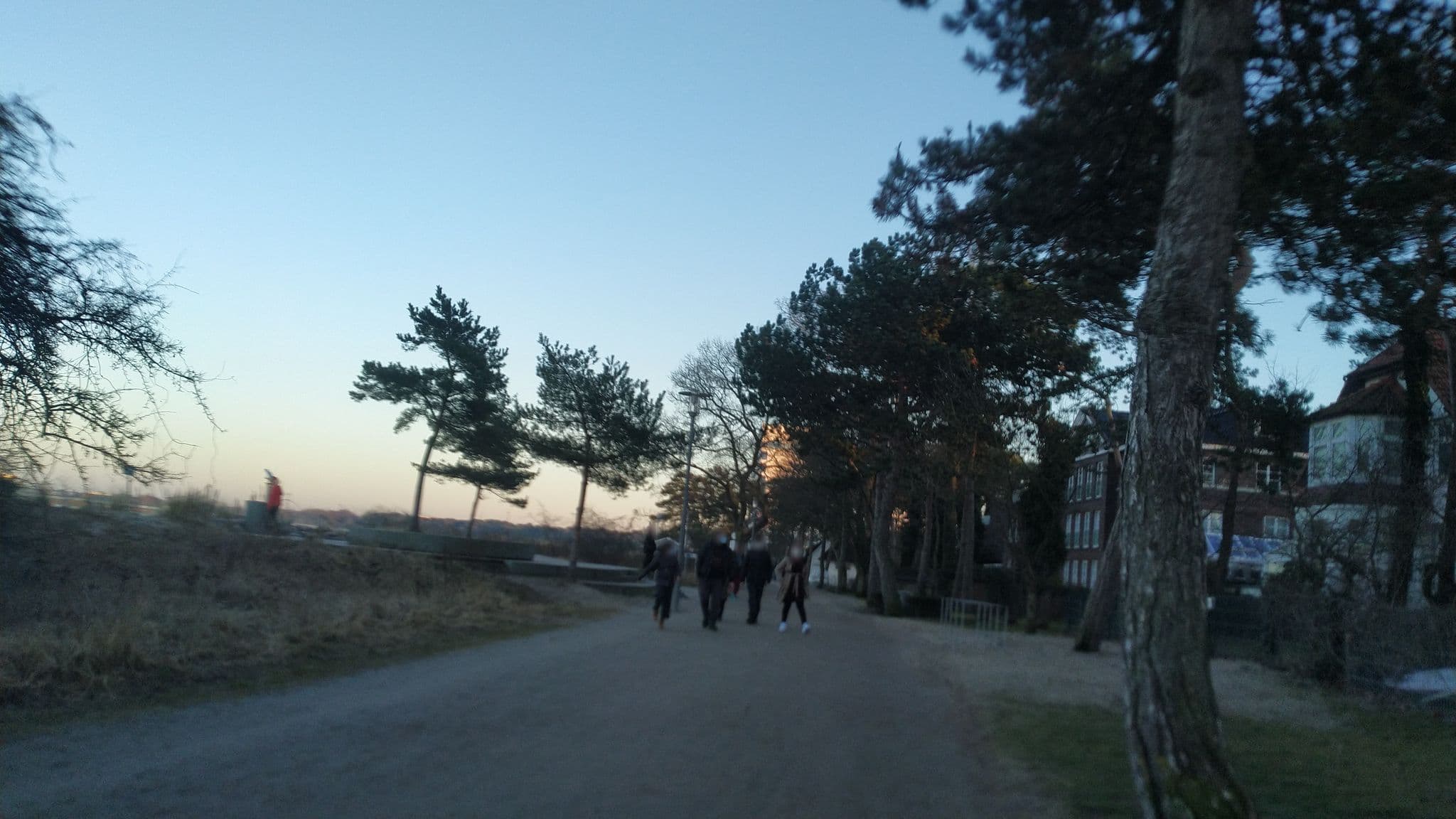 Street view near Haus Kiek Ut, Timmendorfer Strand — © rasmustravemnde (CC BY-SA · Mapillary)