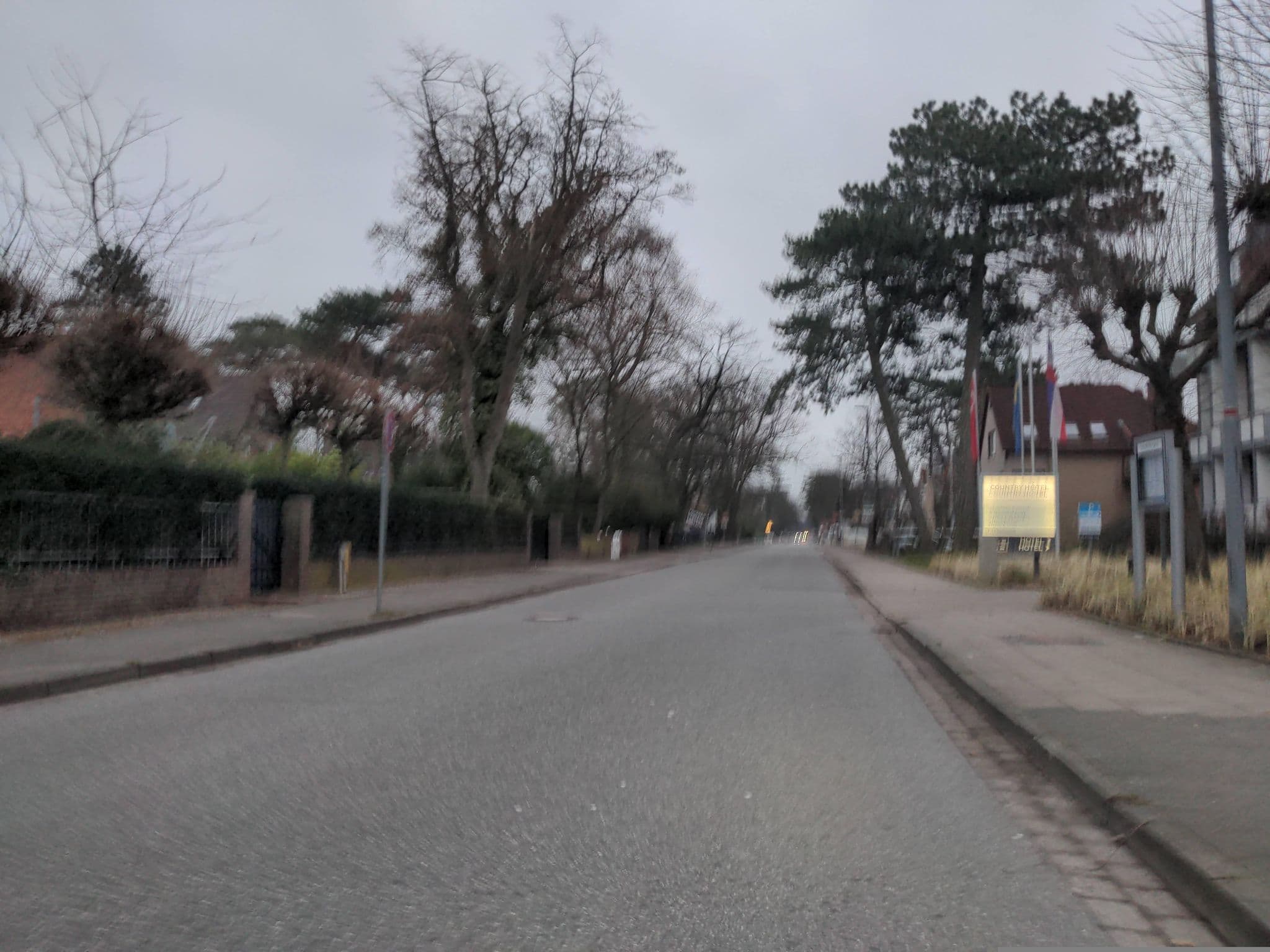 Street view near Country Inn Suites, Timmendorfer Strand — © rasmustravemnd (CC BY-SA · Mapillary)
