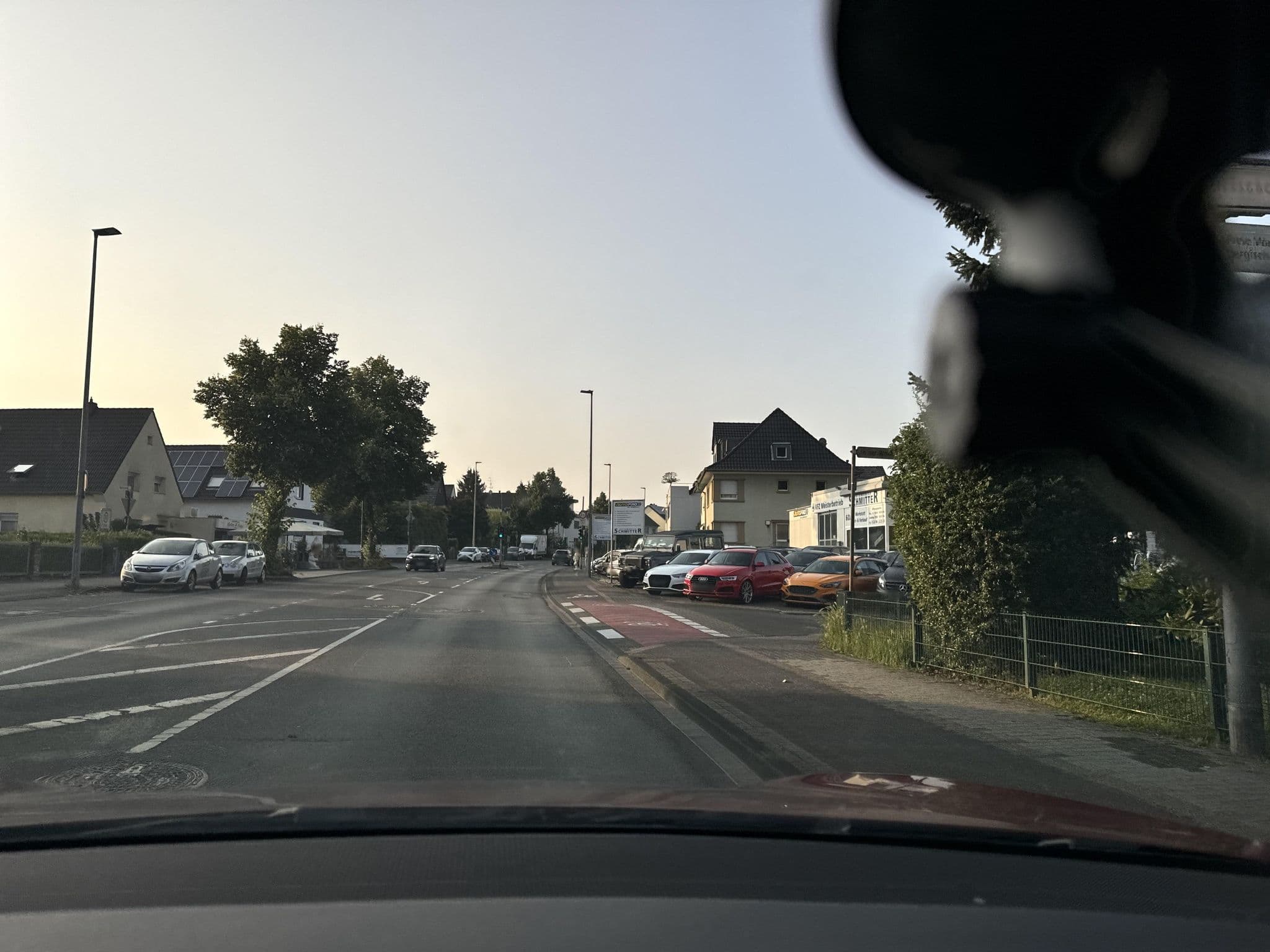 Street view near Refrather Hof, Bergisch Gladbach — © maxd (CC BY-SA · Mapillary)