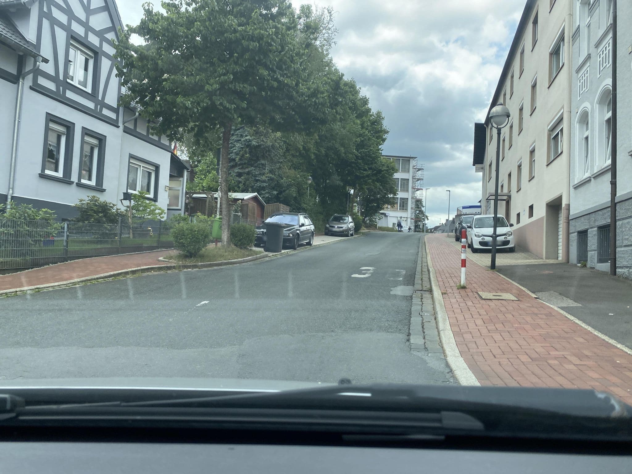 Street view near Hotel Stadt Lüdenscheid, Lüdenscheid — © dilara2001 (CC BY-SA · Mapillary)