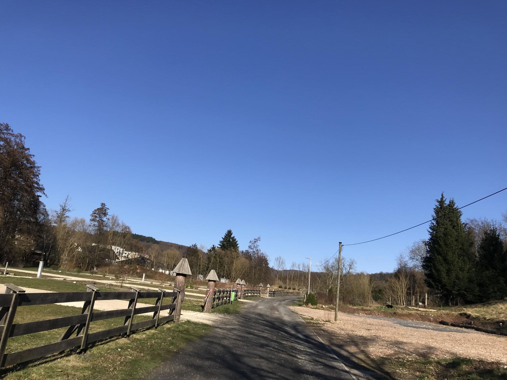 Street view near Reisemobilpark Urbachtal, Neukirchen — © troher15 (CC BY-SA · Mapillary)