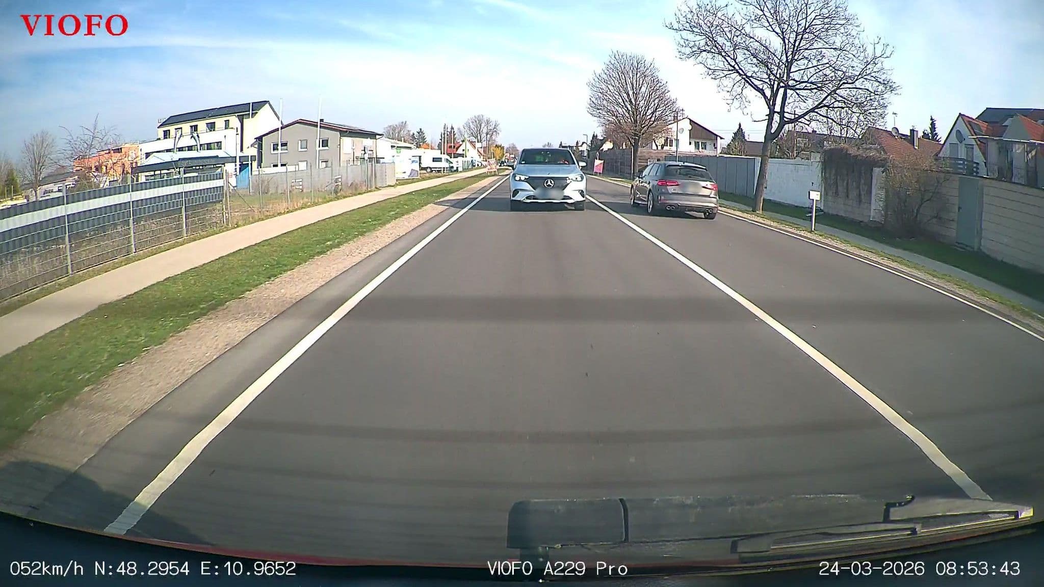 Street view near Hotel Hubertus, Kissing — © toaskoas (CC BY-SA · Mapillary)