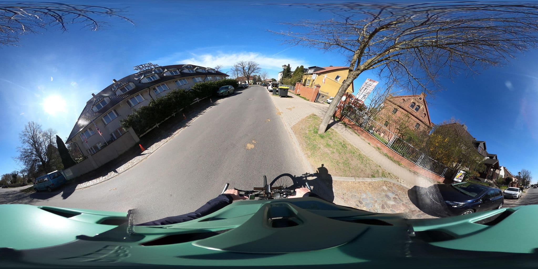 Street view near Parkhotel Dallgow, Dallgow-Döberitz — © ADFC-FKS (CC BY-SA · Mapillary)