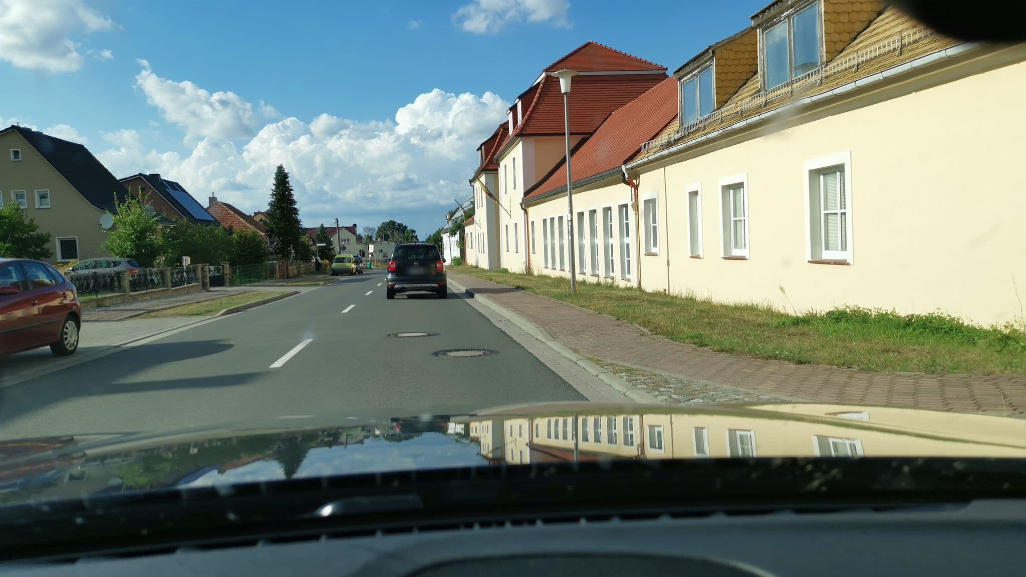 Street view near Pension Rosita, Laußig — © jenki (CC BY-SA · Mapillary)