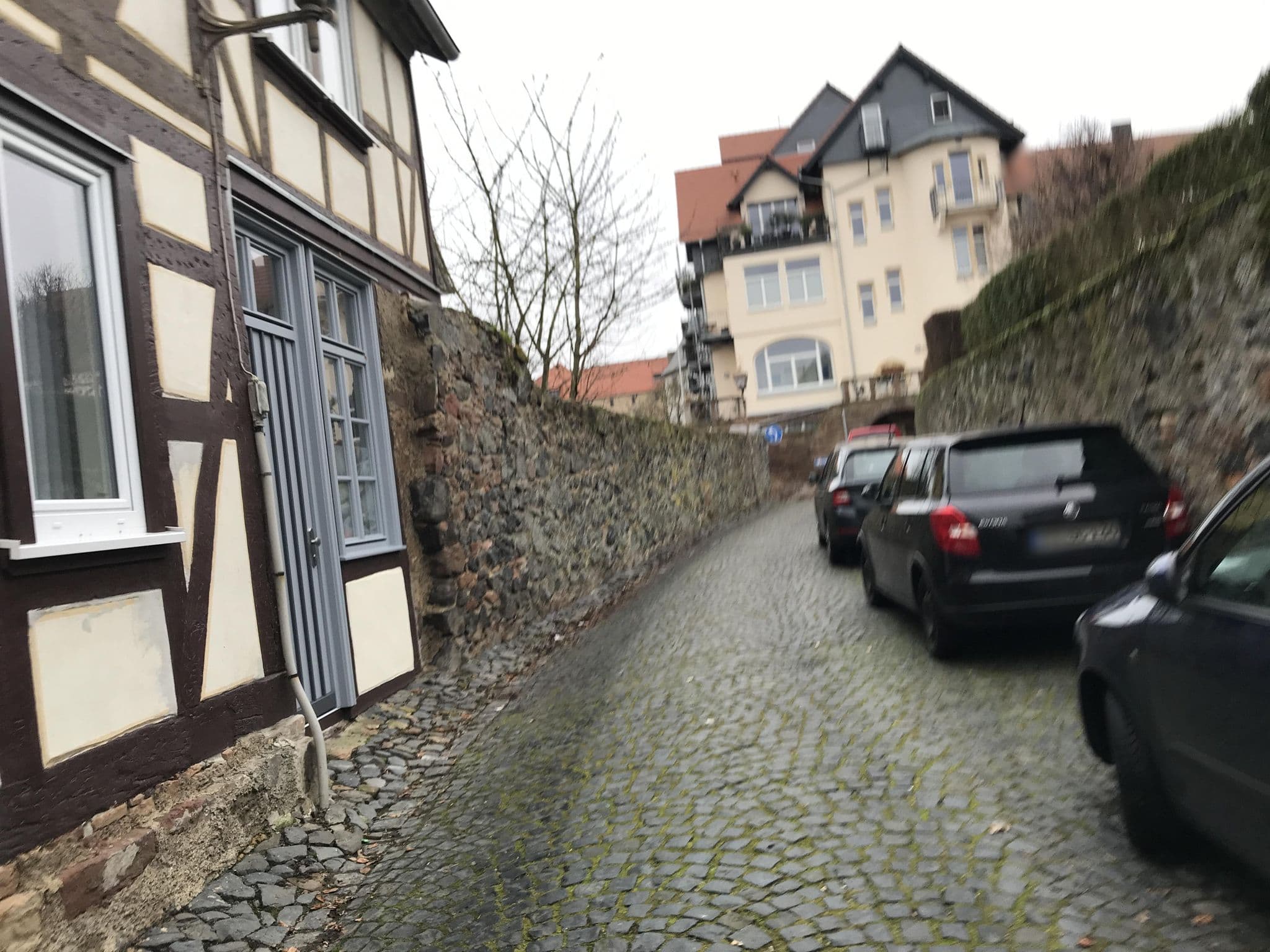 Street view near Hotel Restaurant Domgarten, Fritzlar — © troher15 (CC BY-SA · Mapillary)