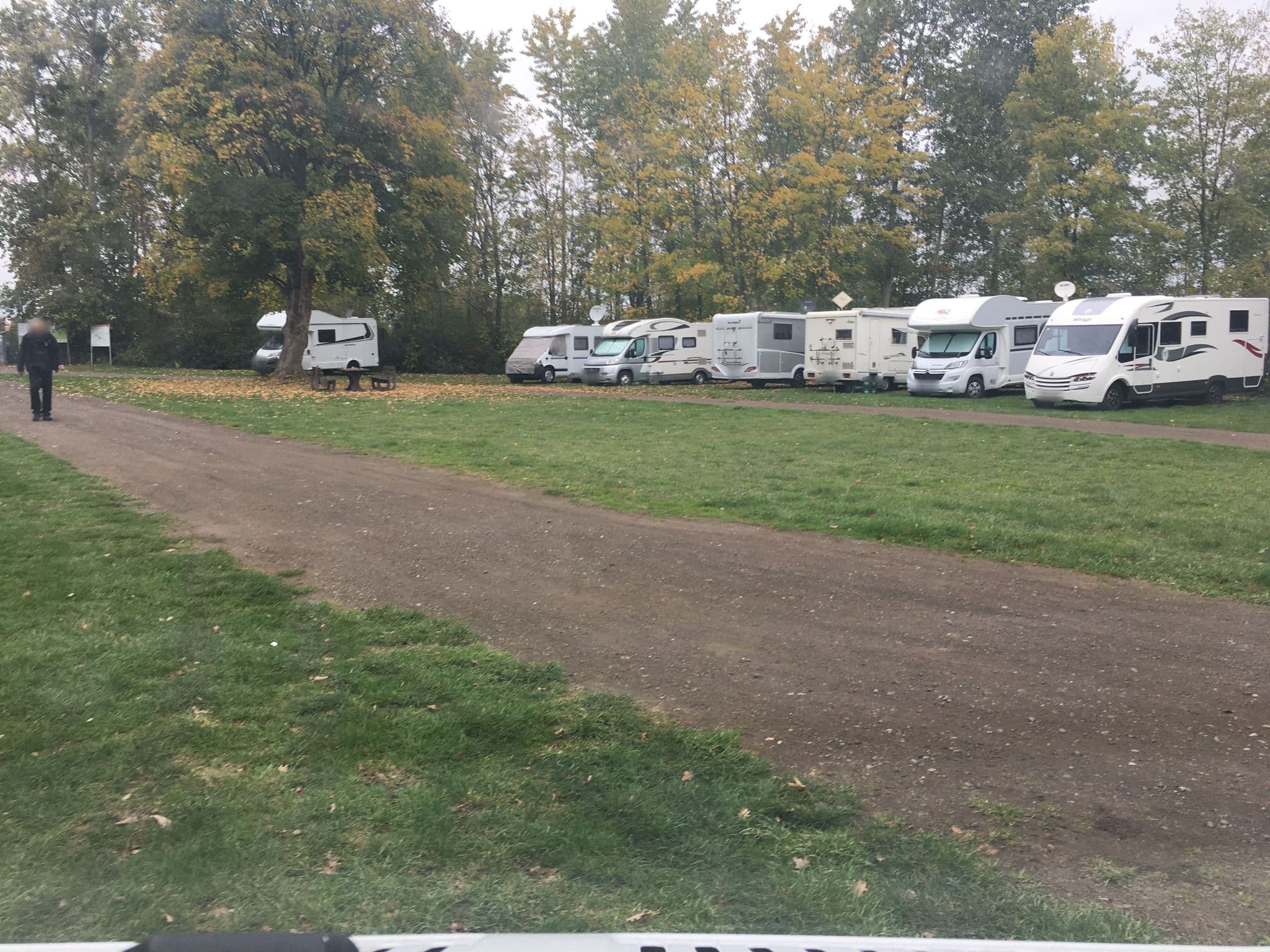 Street view near Wohnmobilhafen Seepark Zülpich, Zülpich — © raymond (CC BY-SA · Mapillary)
