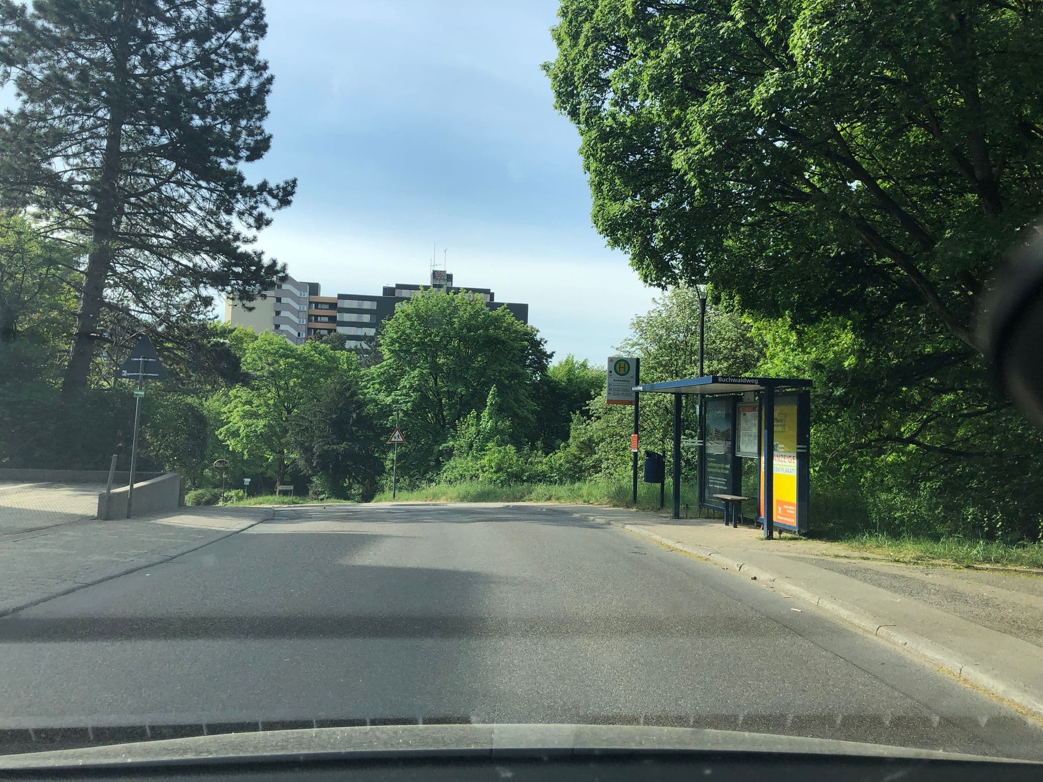 Street view near Hotel ISG, Leimen — © knistertoni (CC BY-SA · Mapillary)