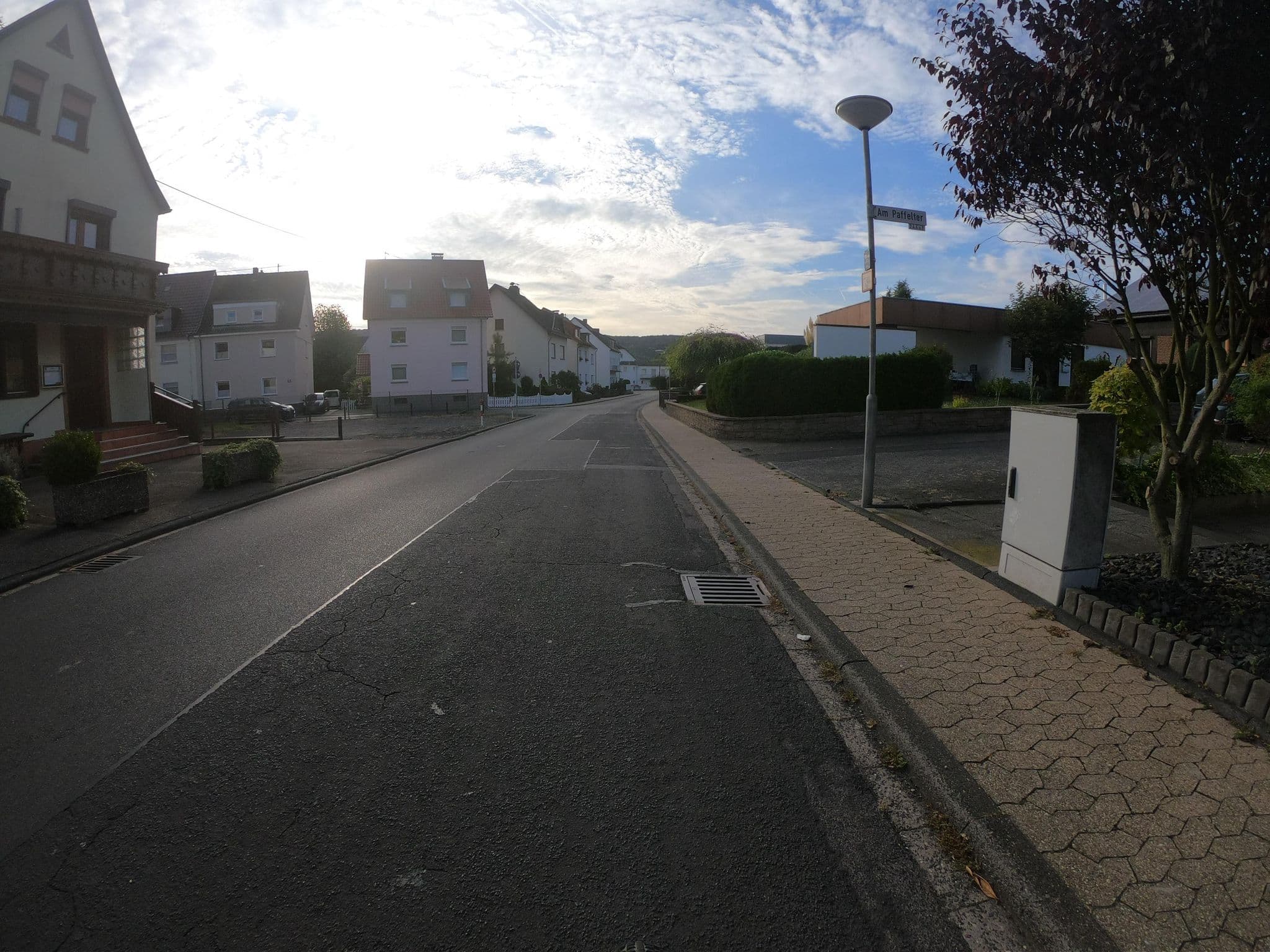 Street view near Haus Melanie, Bad Hönningen — © bernd1960 (CC BY-SA · Mapillary)