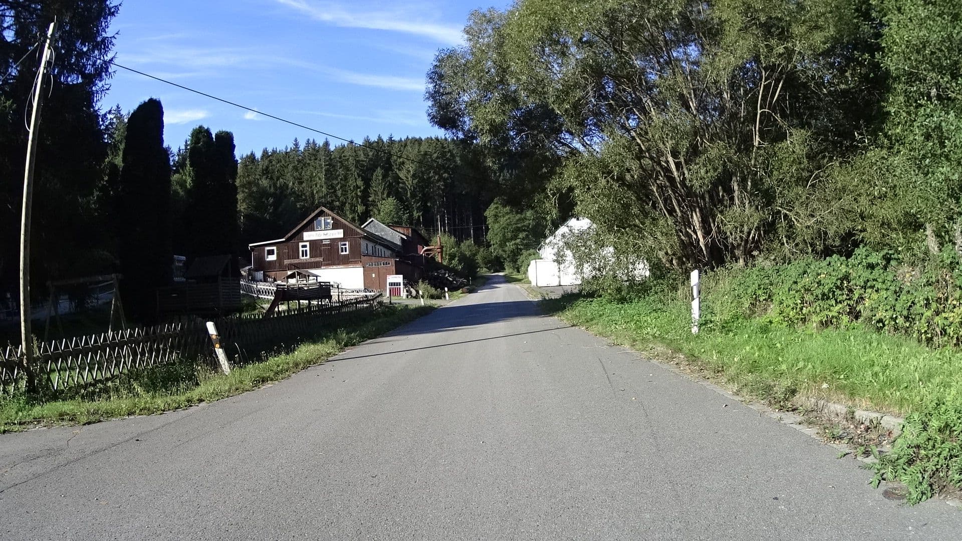 Street view near Waldhotel Schobsetal, Gehren — © ramap (CC BY-SA · Mapillary)