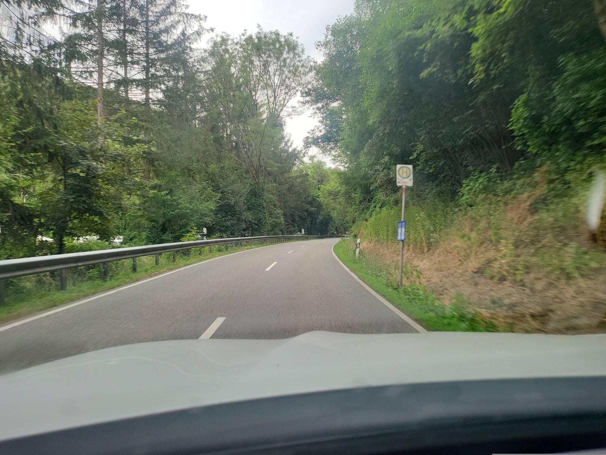 Street view near Campingplatz Aumühle, Stromberg — © DerMaster0815 (CC BY-SA · Mapillary)