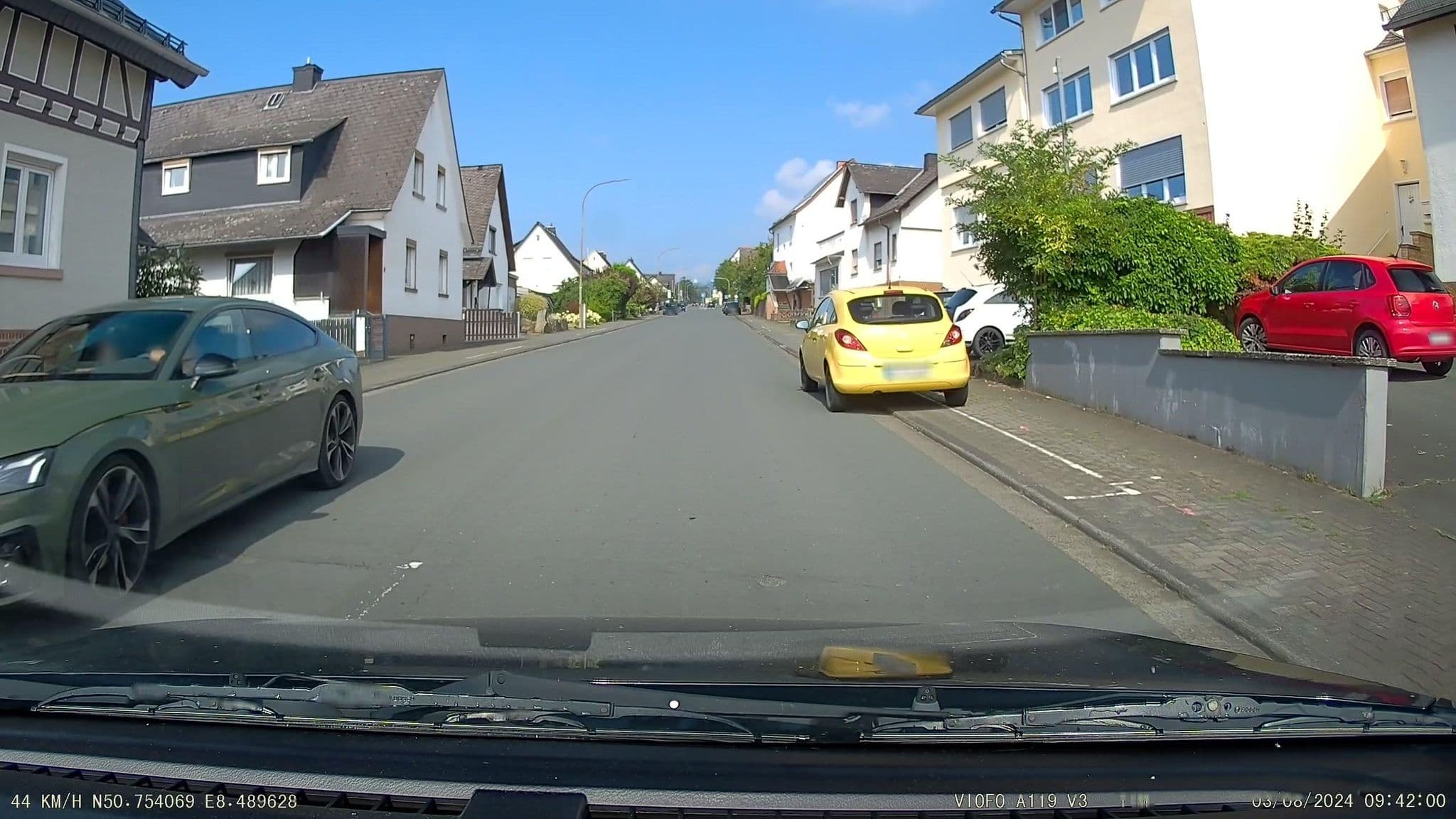 Street view near Frühstückspension Zur Krone, Bad Endbach — © tim3003 (CC BY-SA · Mapillary)