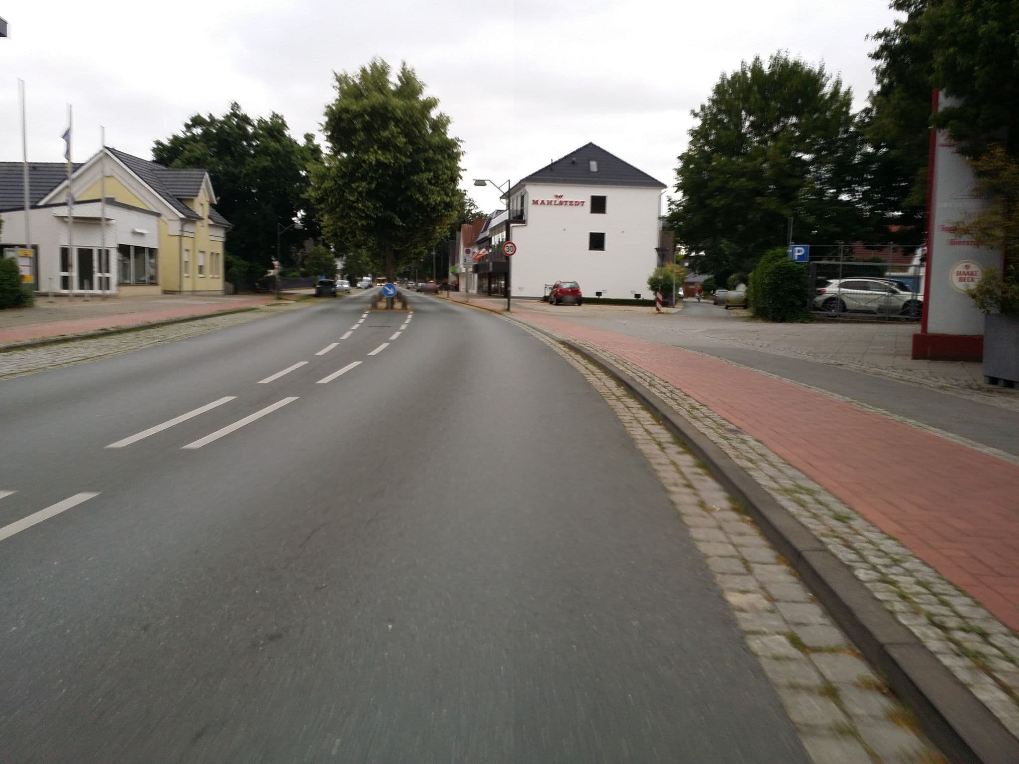 Street view near Bremer Tor, Stuhr — © abmap (CC BY-SA · Mapillary)