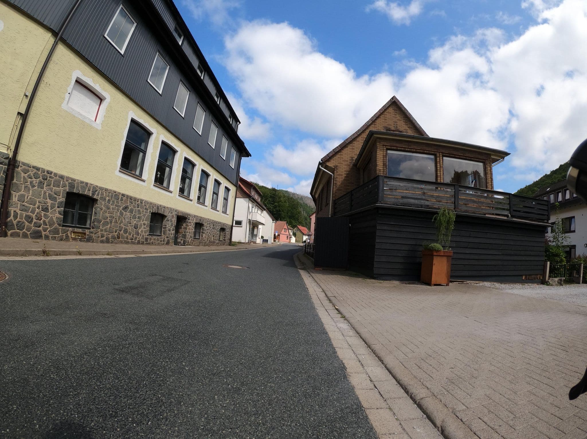 Street view near Harz Hotel Haus Iris, Sankt Andreasberg — © Langfahrer (CC BY-SA · Mapillary)
