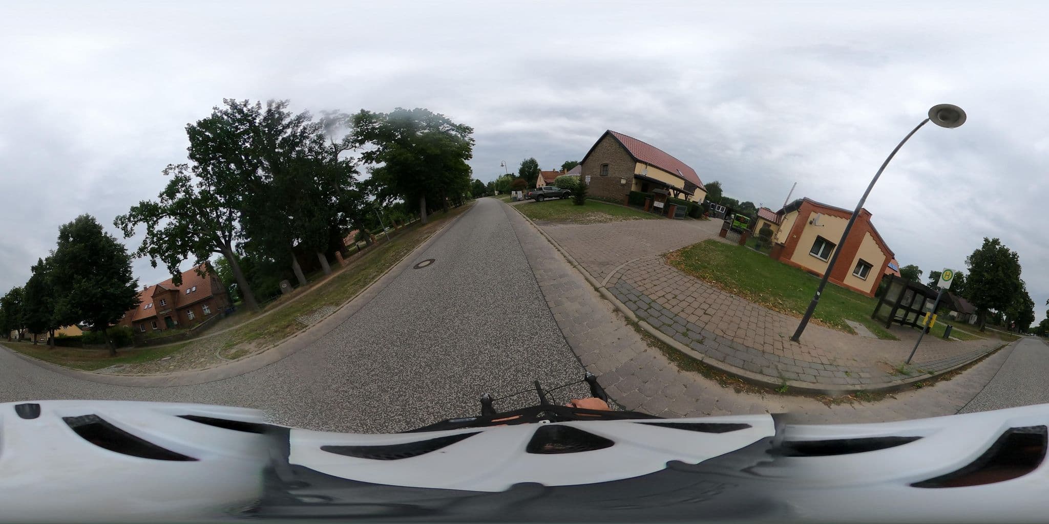 Street view near Reeck, Neuruppin — © DetlefM_ADFC_OPR (CC BY-SA · Mapillary)