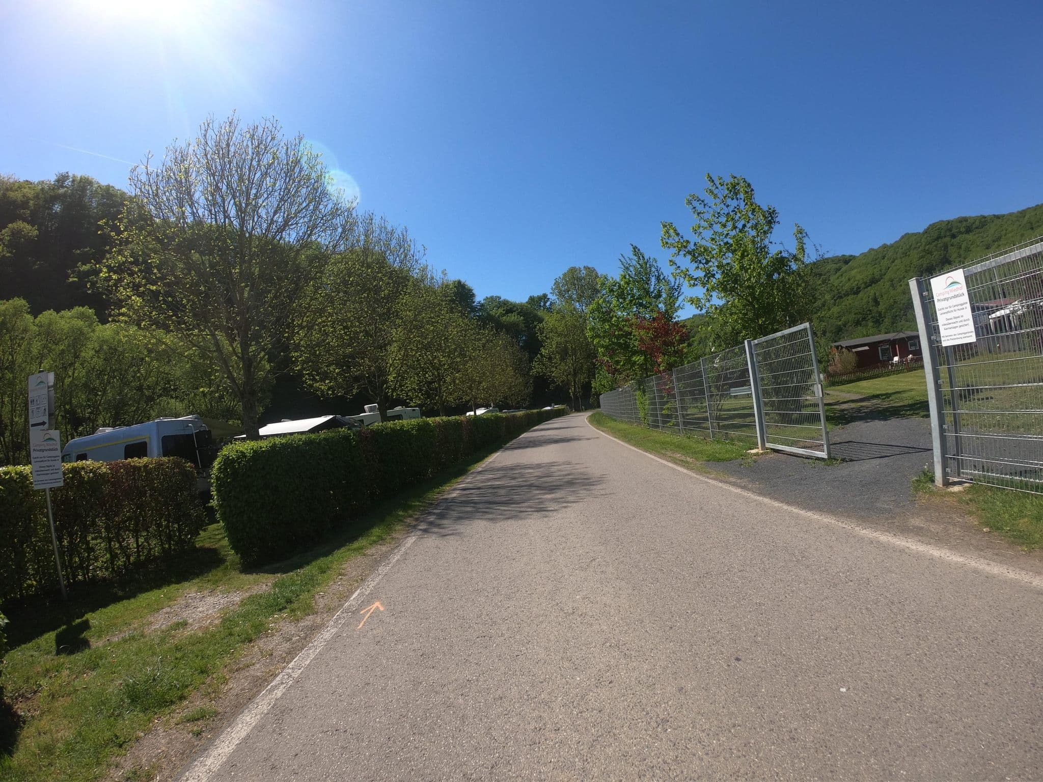 Street view near Zeltwiese Wiedhof, Waldbreitbach — © bernd1960 (CC BY-SA · Mapillary)