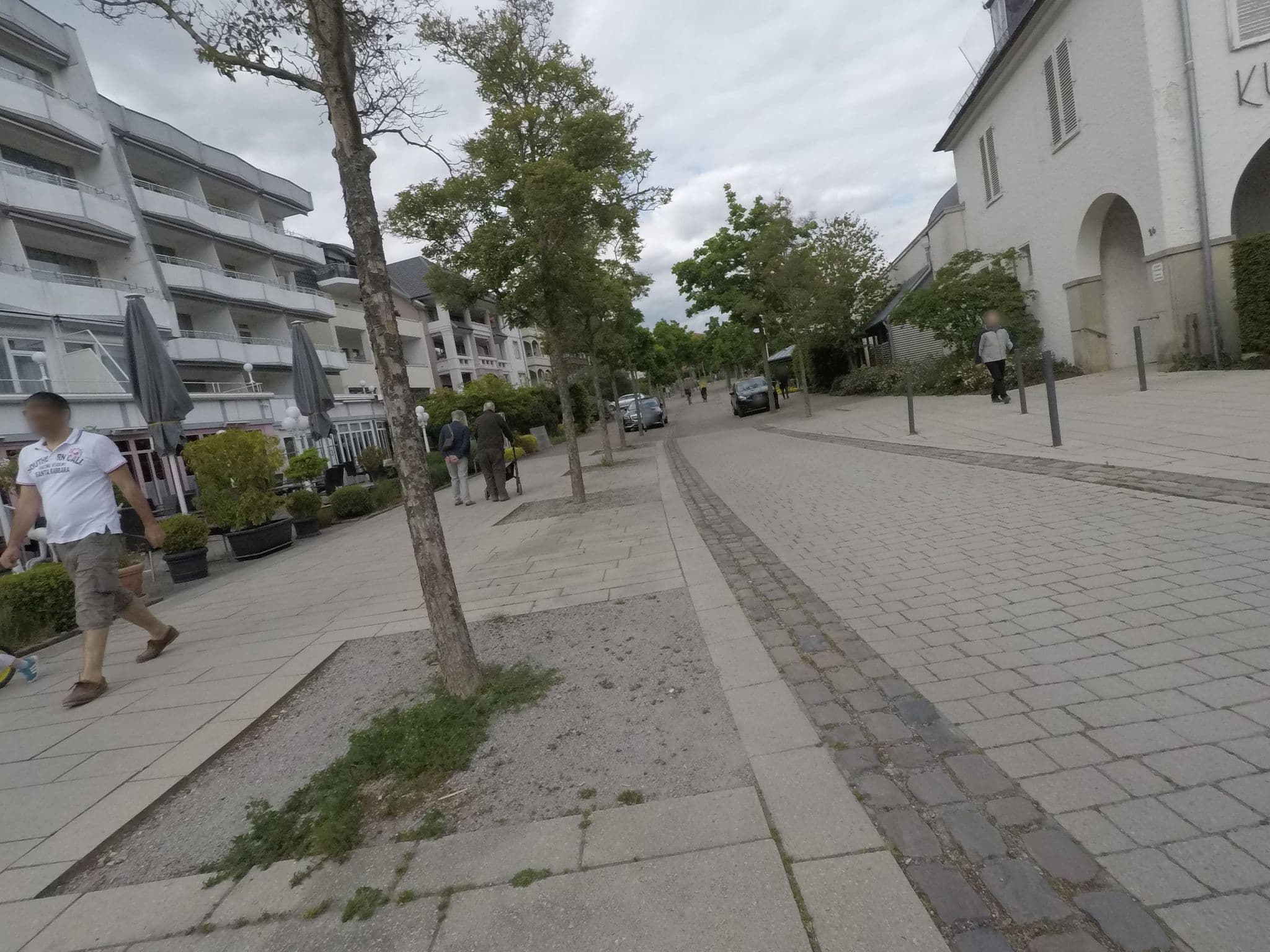 Street view near Kurpark Hotel, Bad Salzuflen — © mapiman (CC BY-SA · Mapillary)