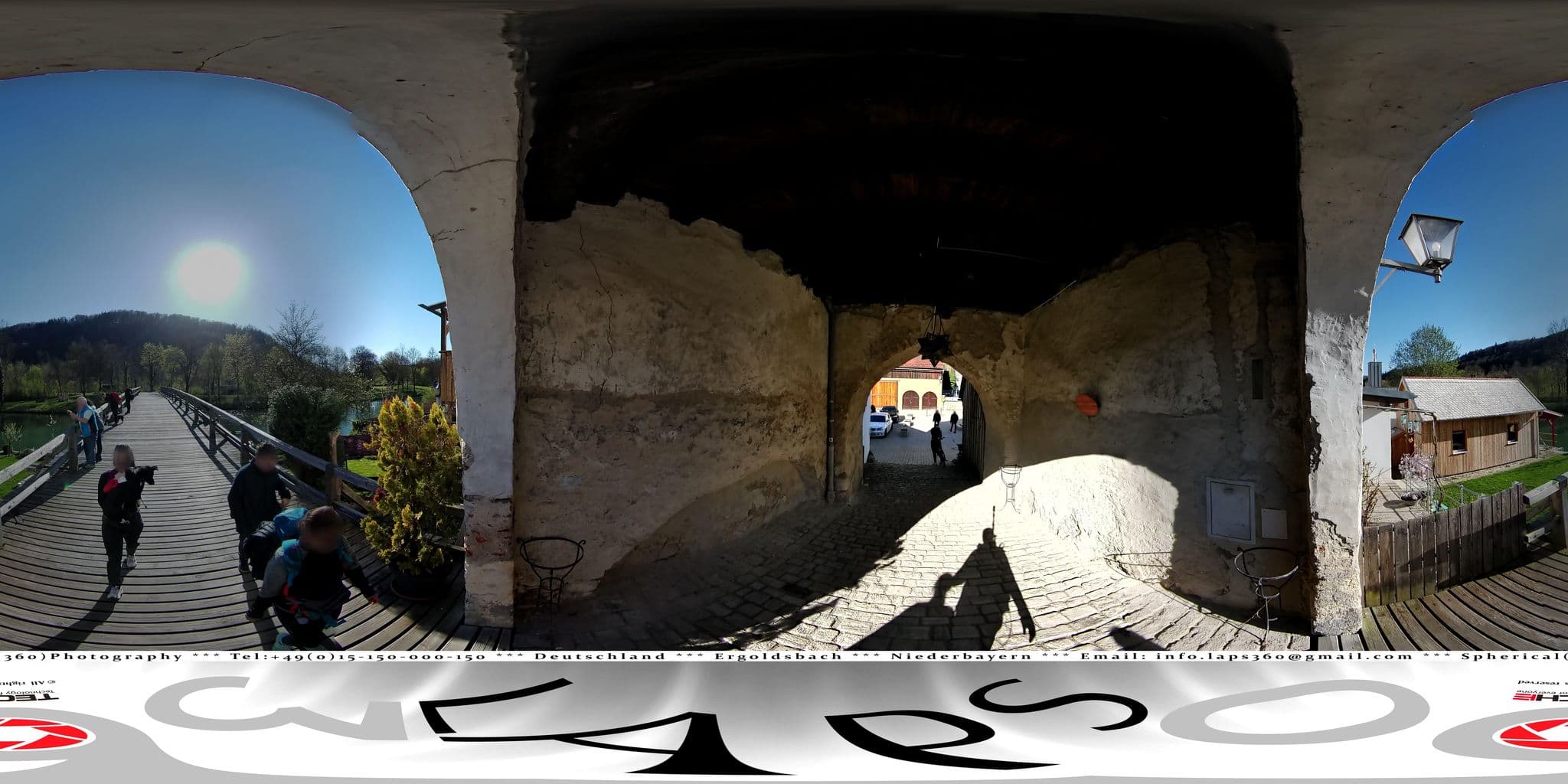 Street view near Pension Holzapfel, Essing — © LAPS360 (CC BY-SA · Mapillary)