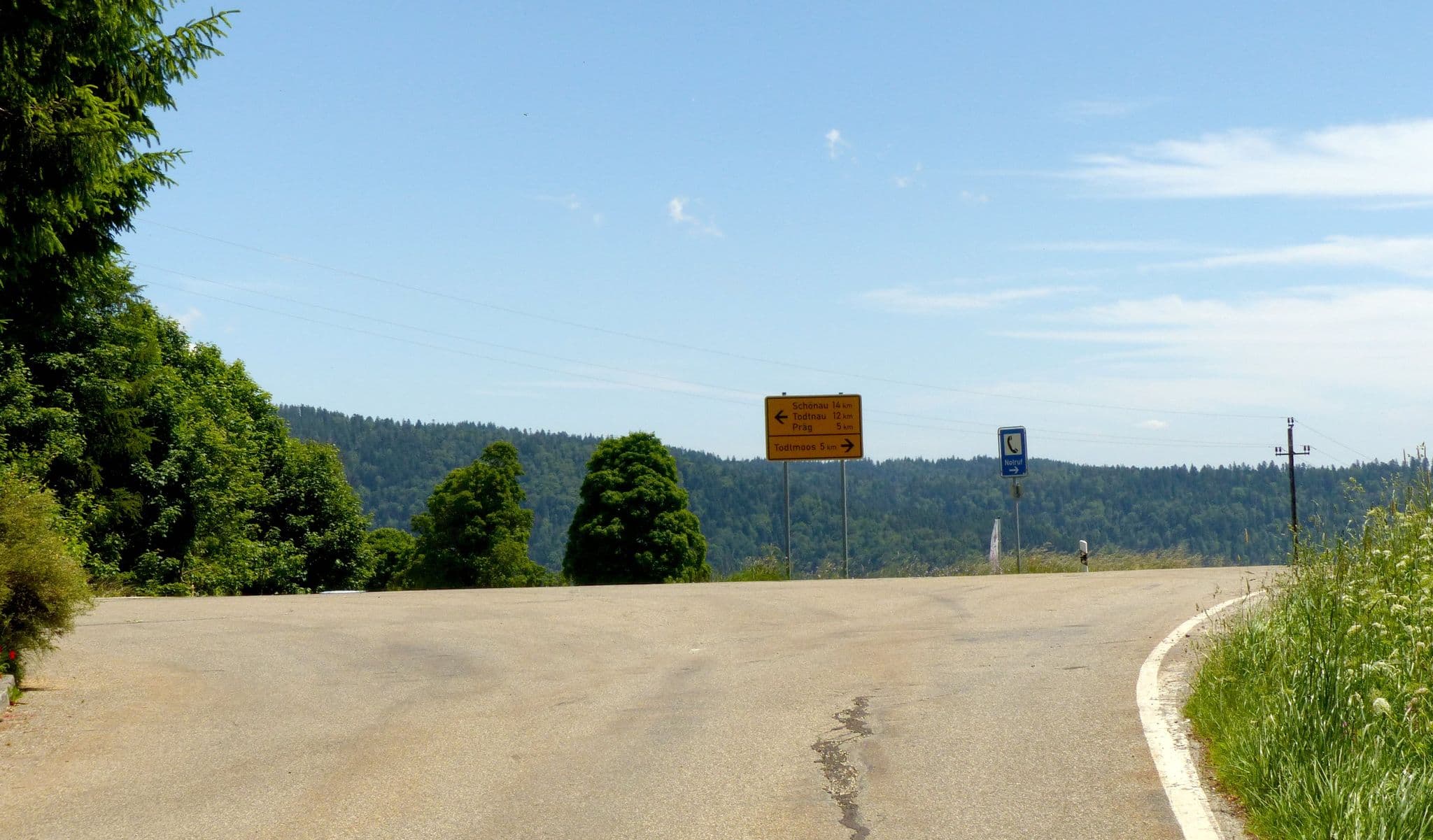 Street view near Waldhotel Auerhahn "Hochkopfhaus", Todtmoos — © mapillary_service (CC BY-SA · Mapillary)