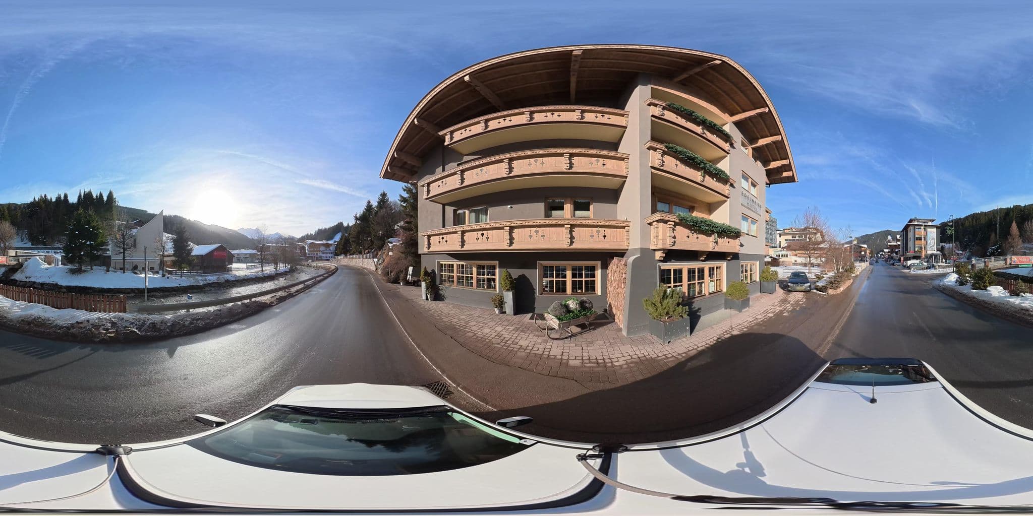 Street view near Hotel Edelweiss Gerlos, Aschau — © osmplus_org (CC BY-SA · Mapillary)