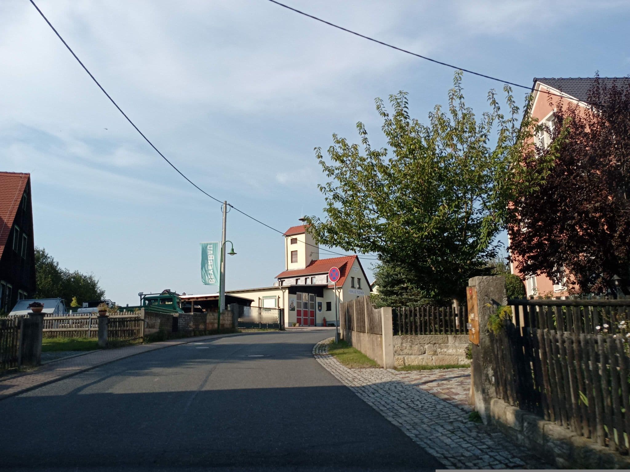 Street view near Wanderhütte Waltersdorf, Porschdorf — © atze02 (CC BY-SA · Mapillary)