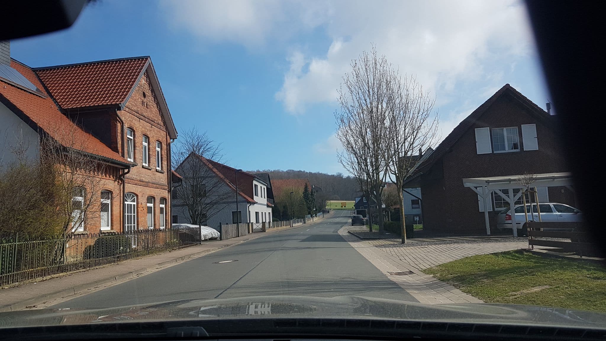 Street view near Ferienwohnung Baatz, Hameln — © snowdiver (CC BY-SA · Mapillary)